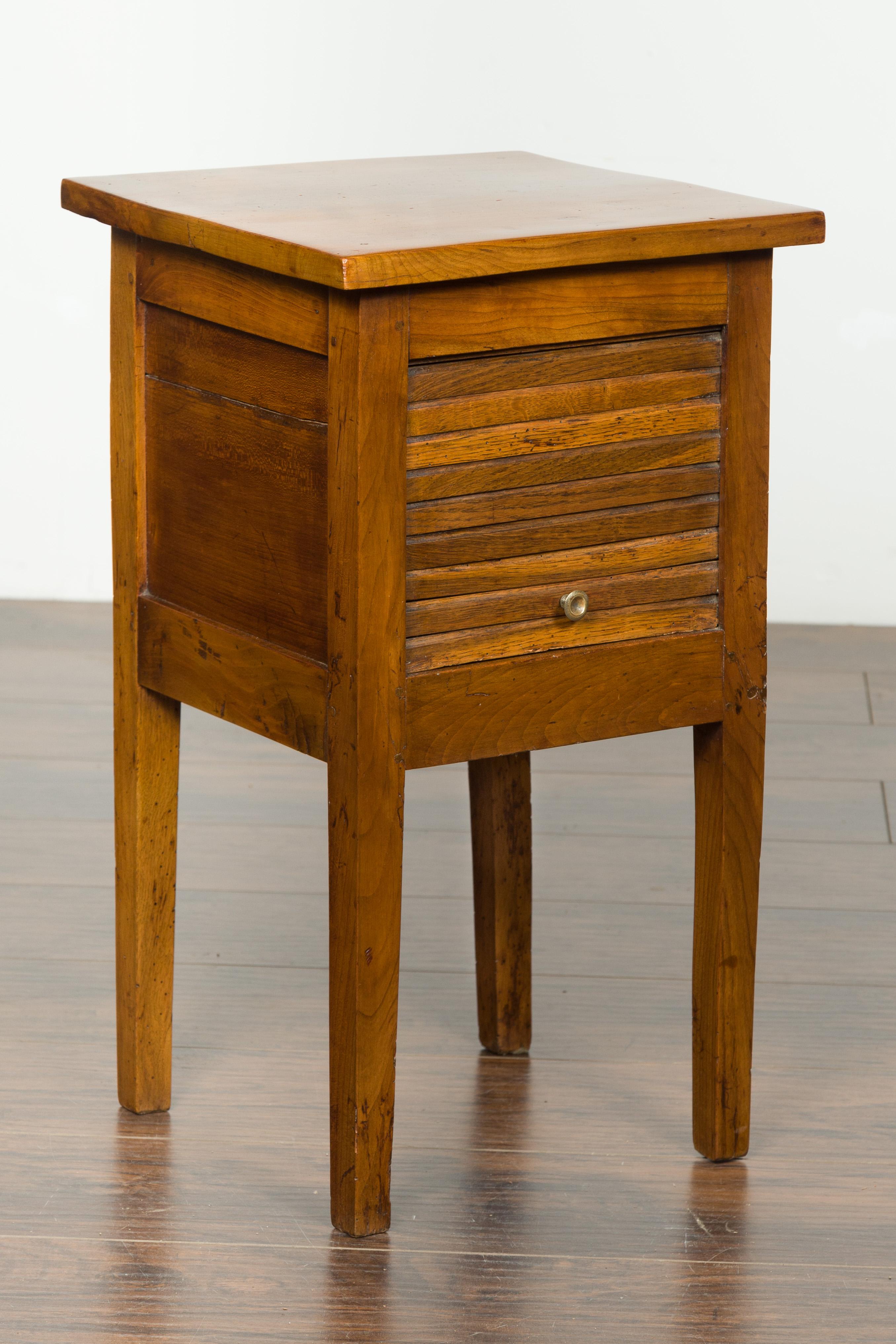 Petite French 1870s Walnut Side Table with Tambour Door and Tapering Legs For Sale 3