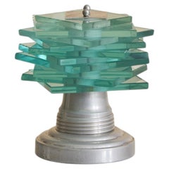 Piccola lampada da tavolo in vetro in stile Art Déco francese di Maison Desny, anni '30