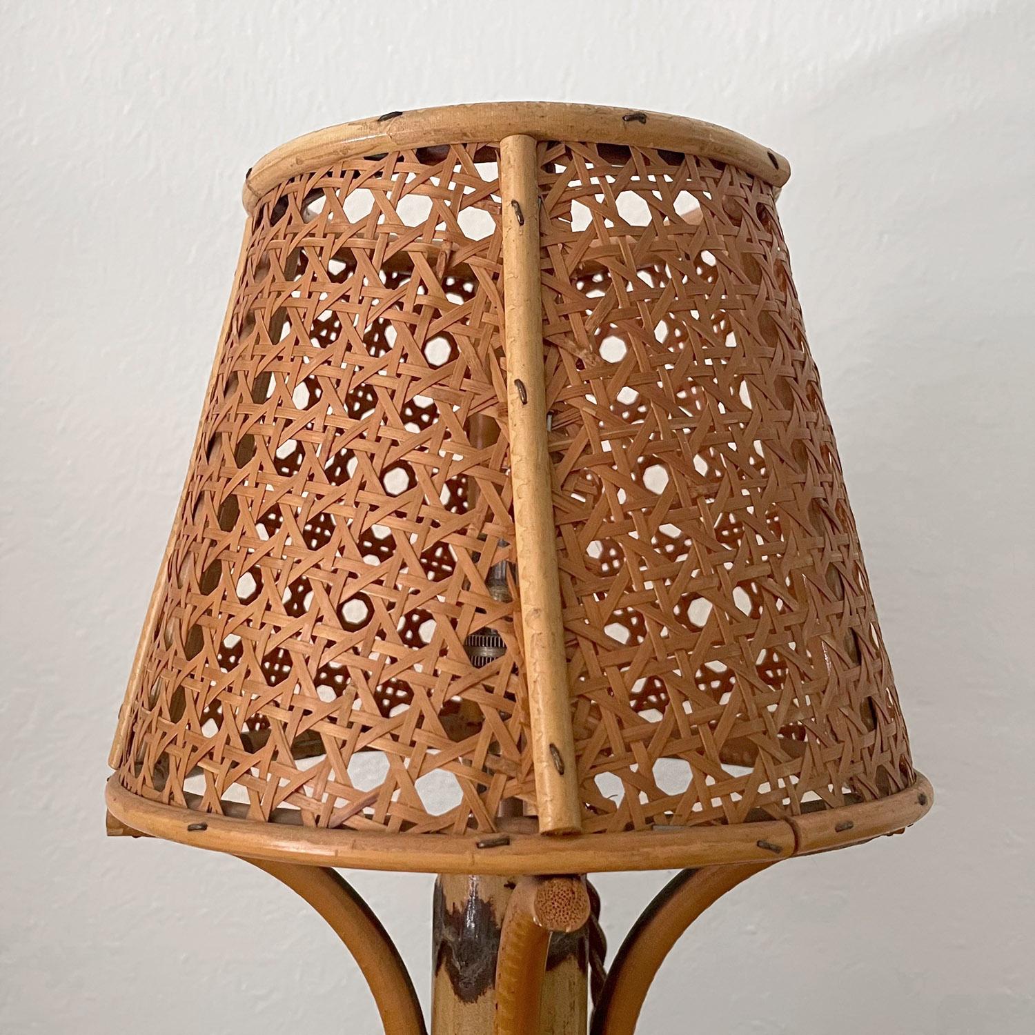 Petite French Cane Table Lamp For Sale 5