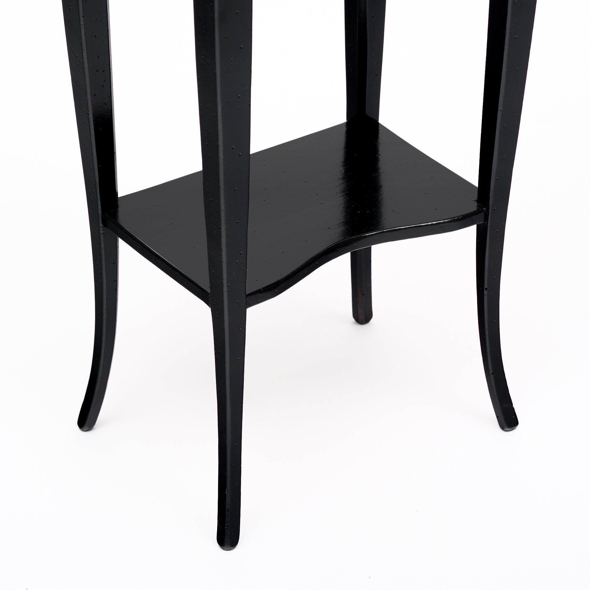Petite French Ebonized Side Table In Good Condition For Sale In Austin, TX
