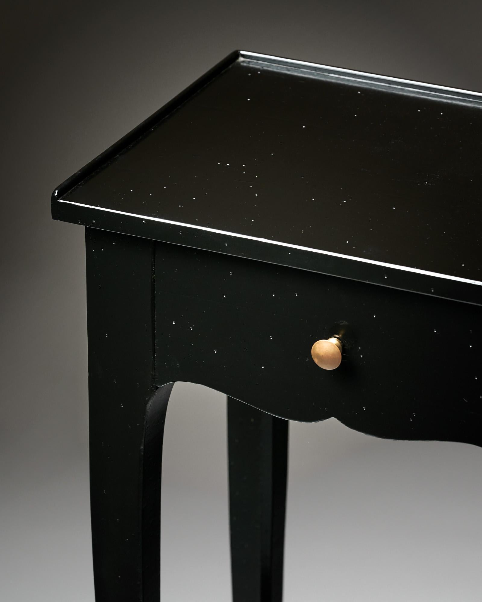 Petite French Ebonized Side Table For Sale 4