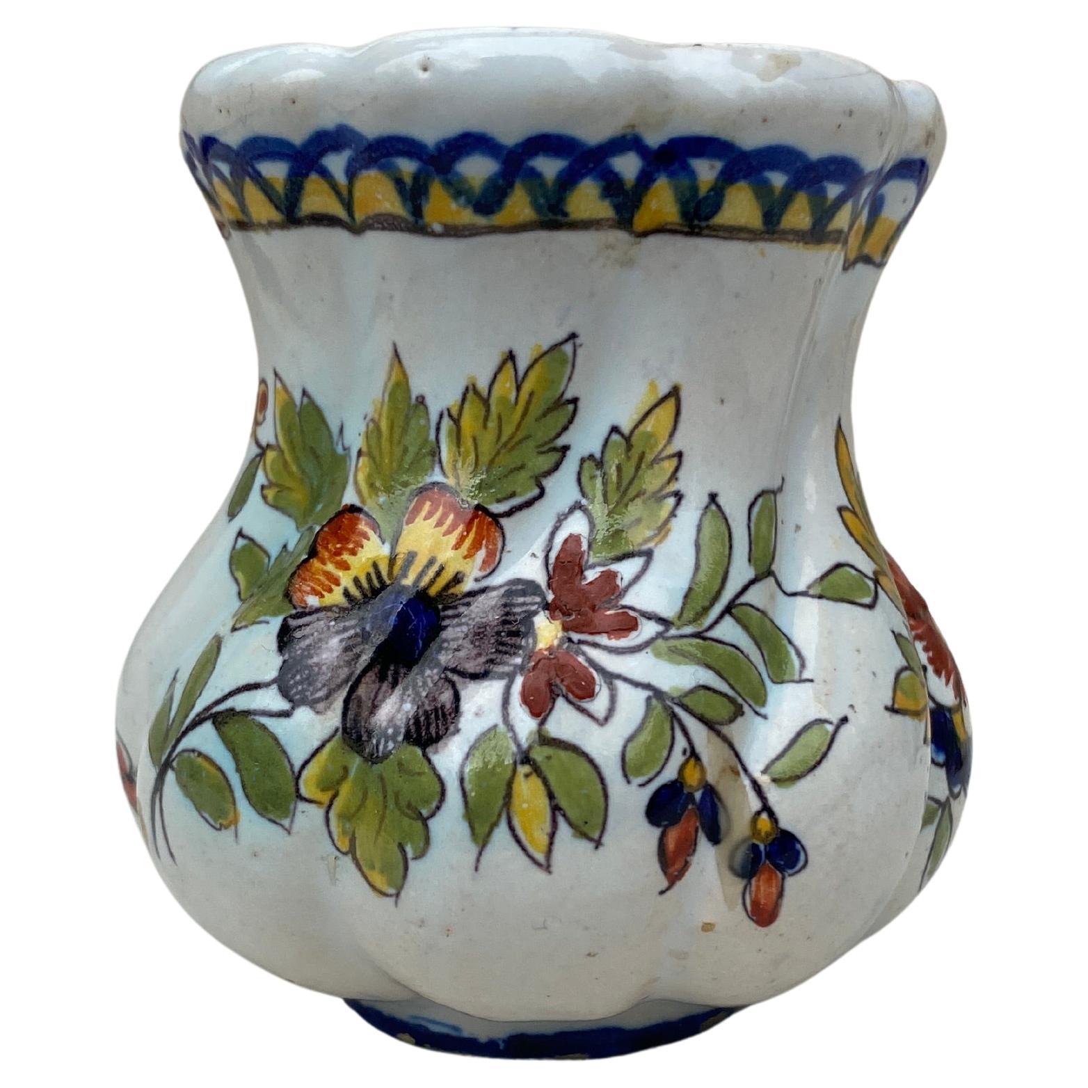Francese Petite French Faience Handled Pot or Vase Desvres, circa 1900 in vendita