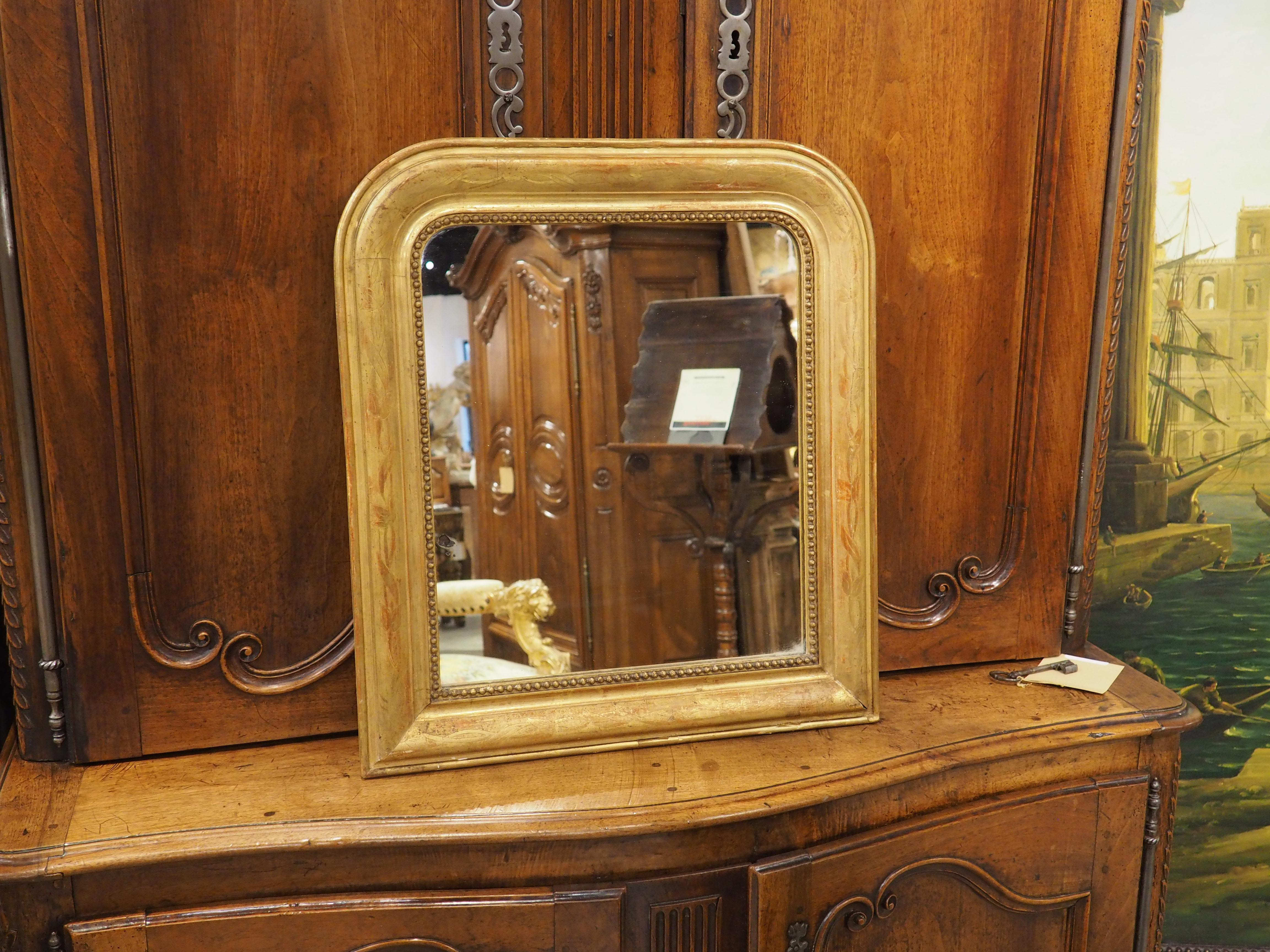 Luigi Filippo Specchio francese in legno dorato in stile Louis Philippe, CIRCA 1870 in vendita