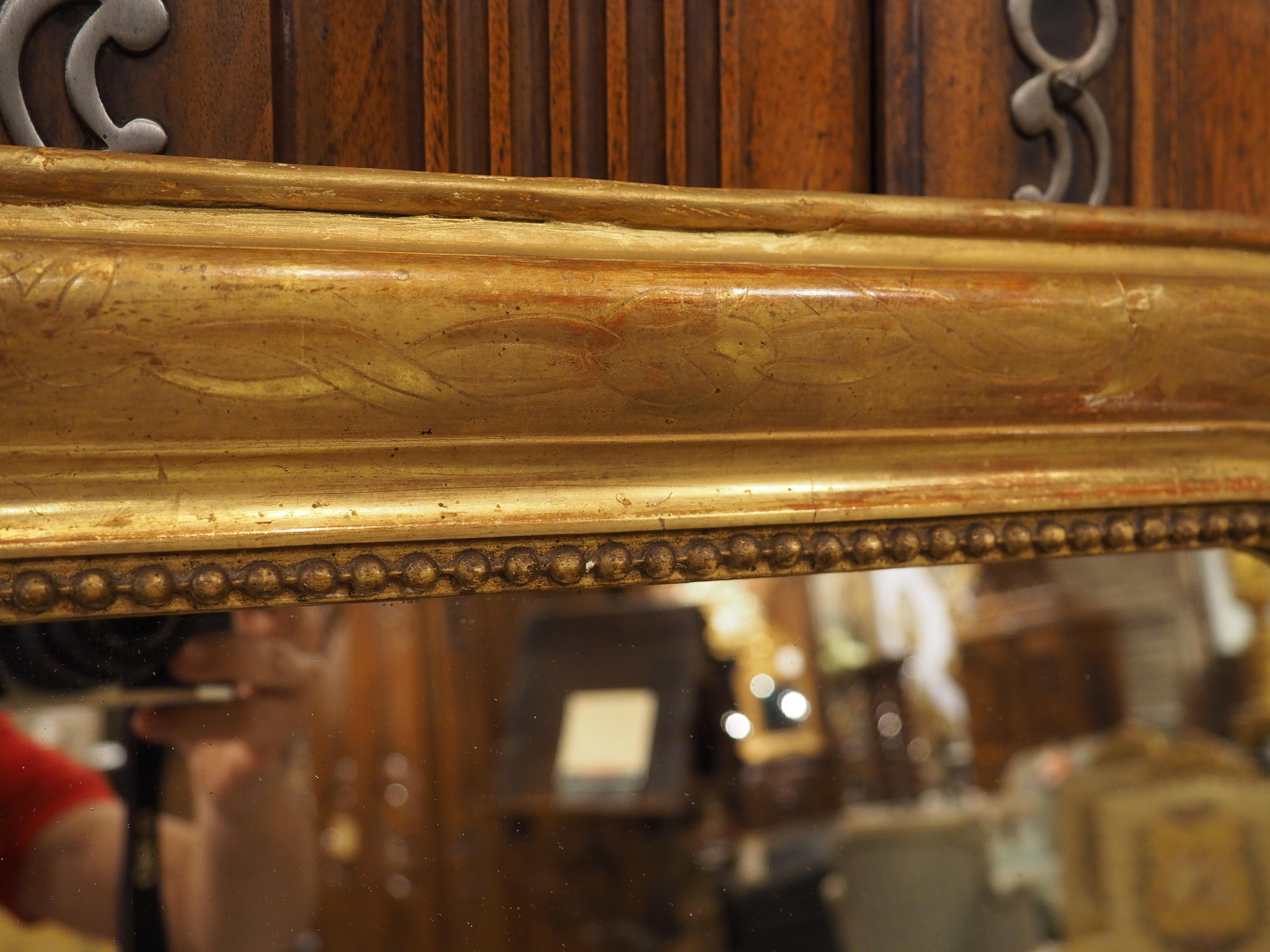 Specchio francese in legno dorato in stile Louis Philippe, CIRCA 1870 in vendita 1