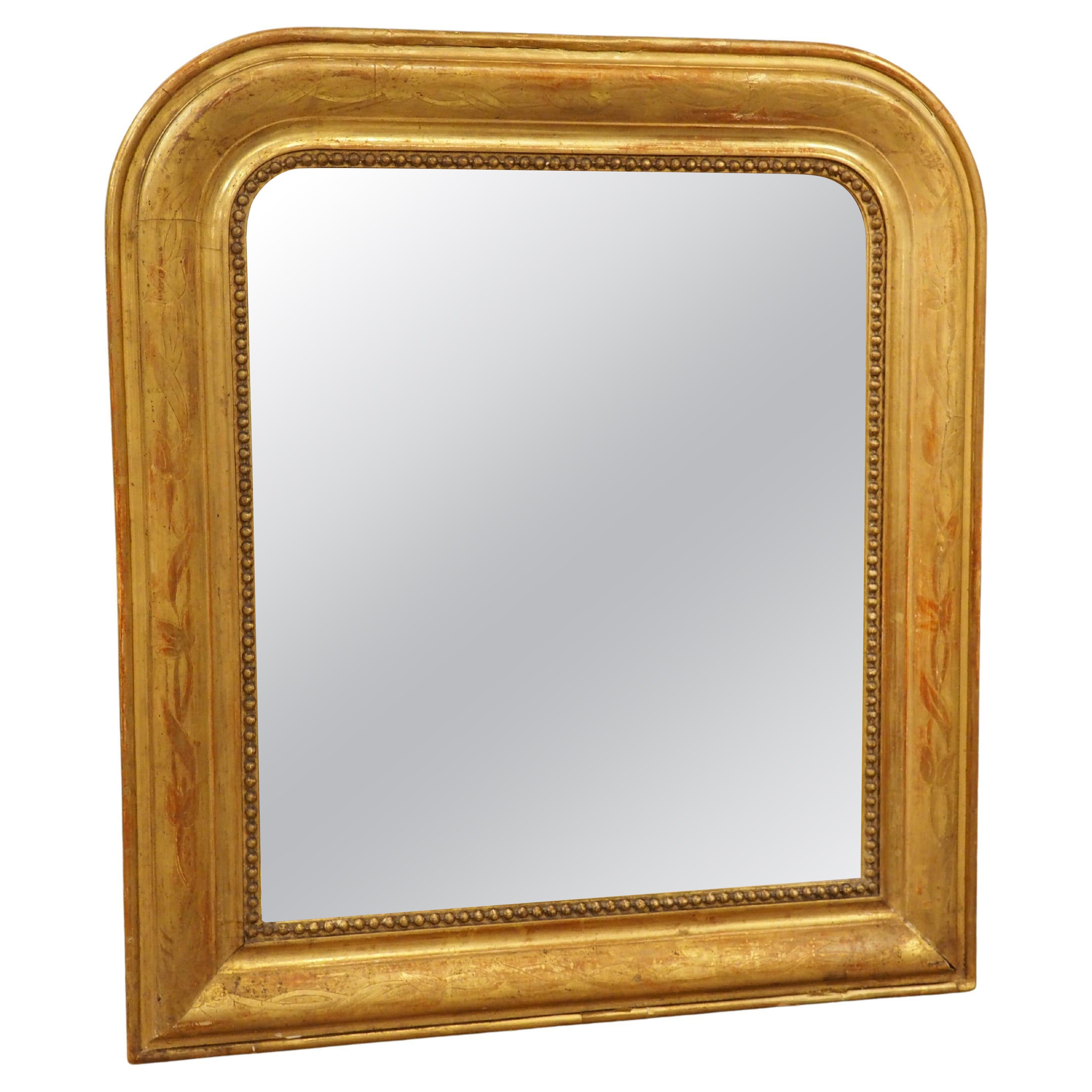 Specchio francese in legno dorato in stile Louis Philippe, CIRCA 1870