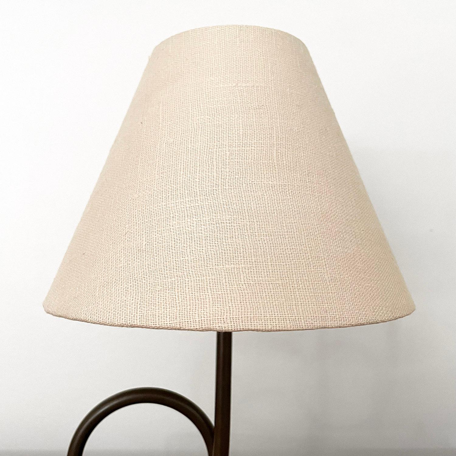 Petite French Iron Loop Table Lamp In Good Condition For Sale In Los Angeles, CA