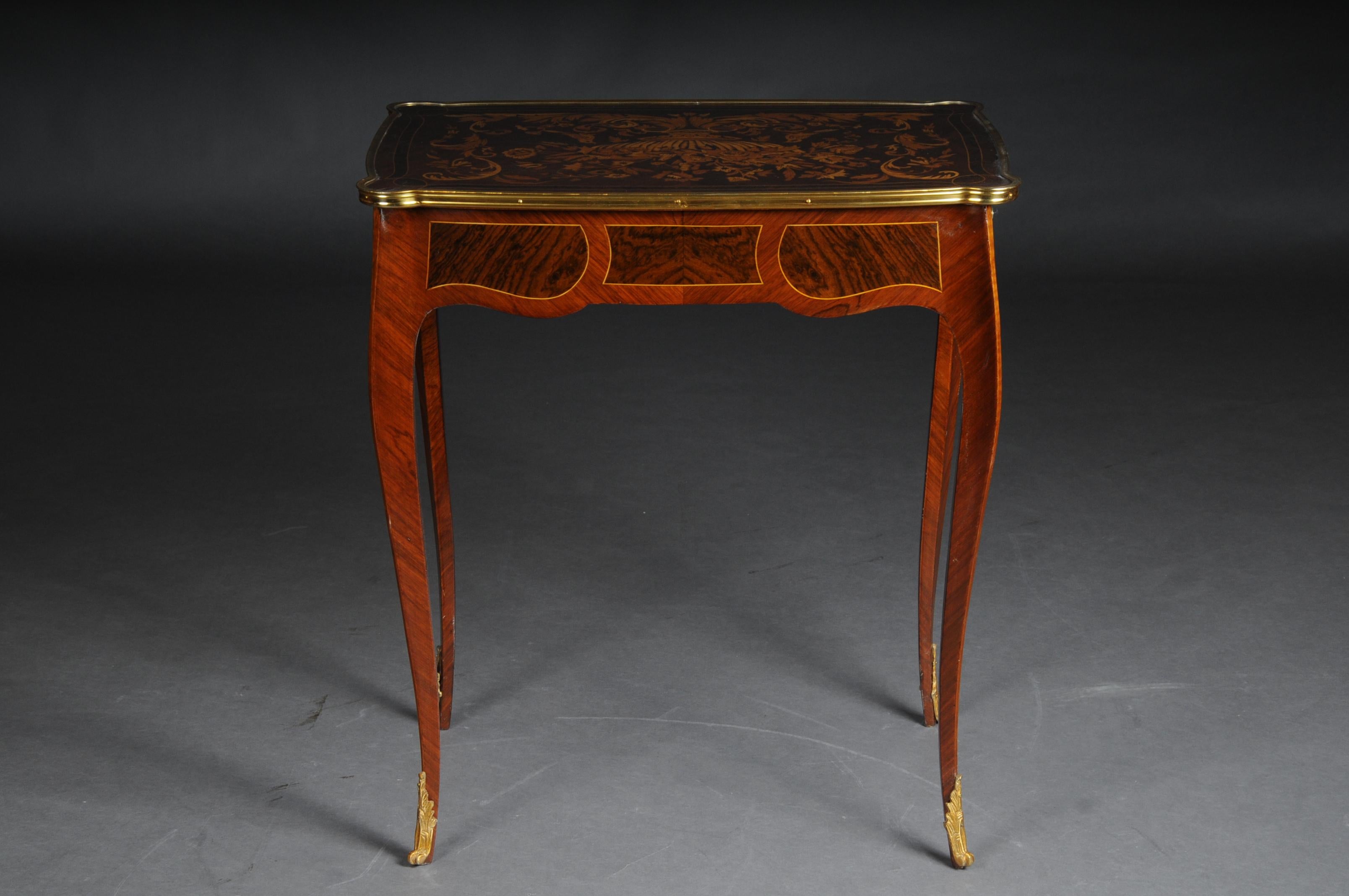 20th Century Petite French Ladies Desk in Quinze Style For Sale