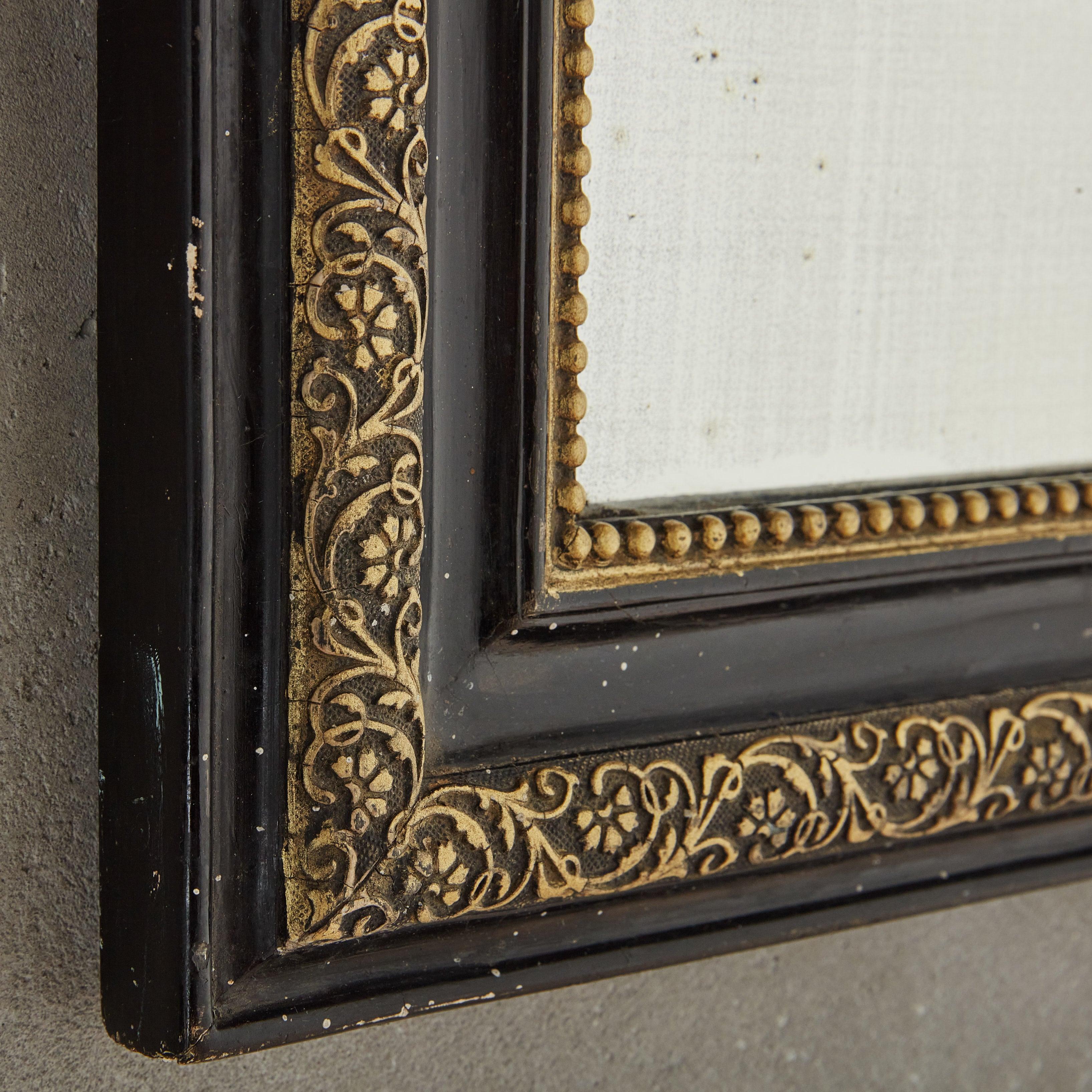 Espejo de pared Petite francés Louis Philippe de madera negra con detalles dorados Luis Felipe