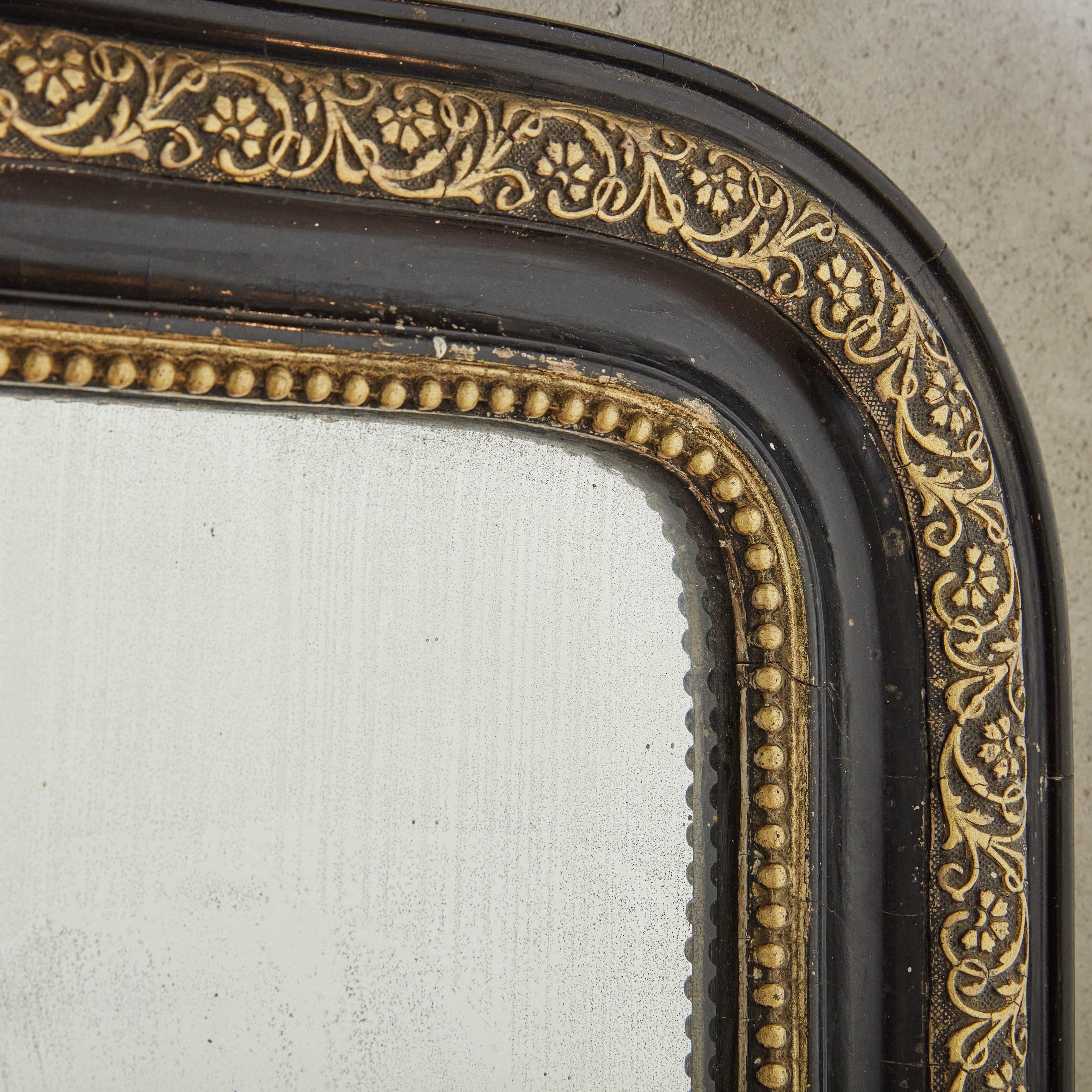 Espejo de pared Petite francés Louis Philippe de madera negra con detalles dorados 2