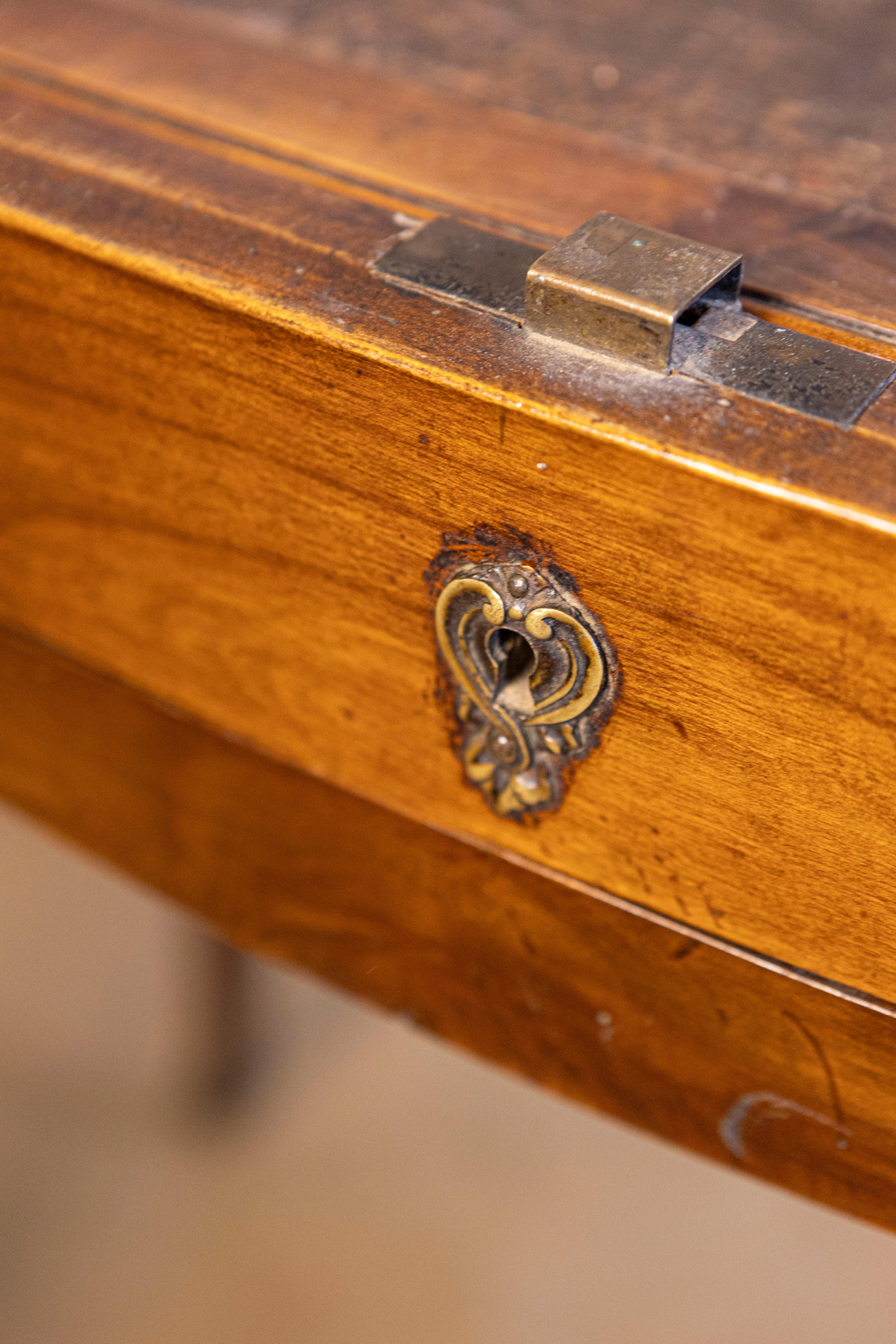 Petite French Louis XV Style Walnut Slant-Front Desk, Stamped, circa 1810 For Sale 3