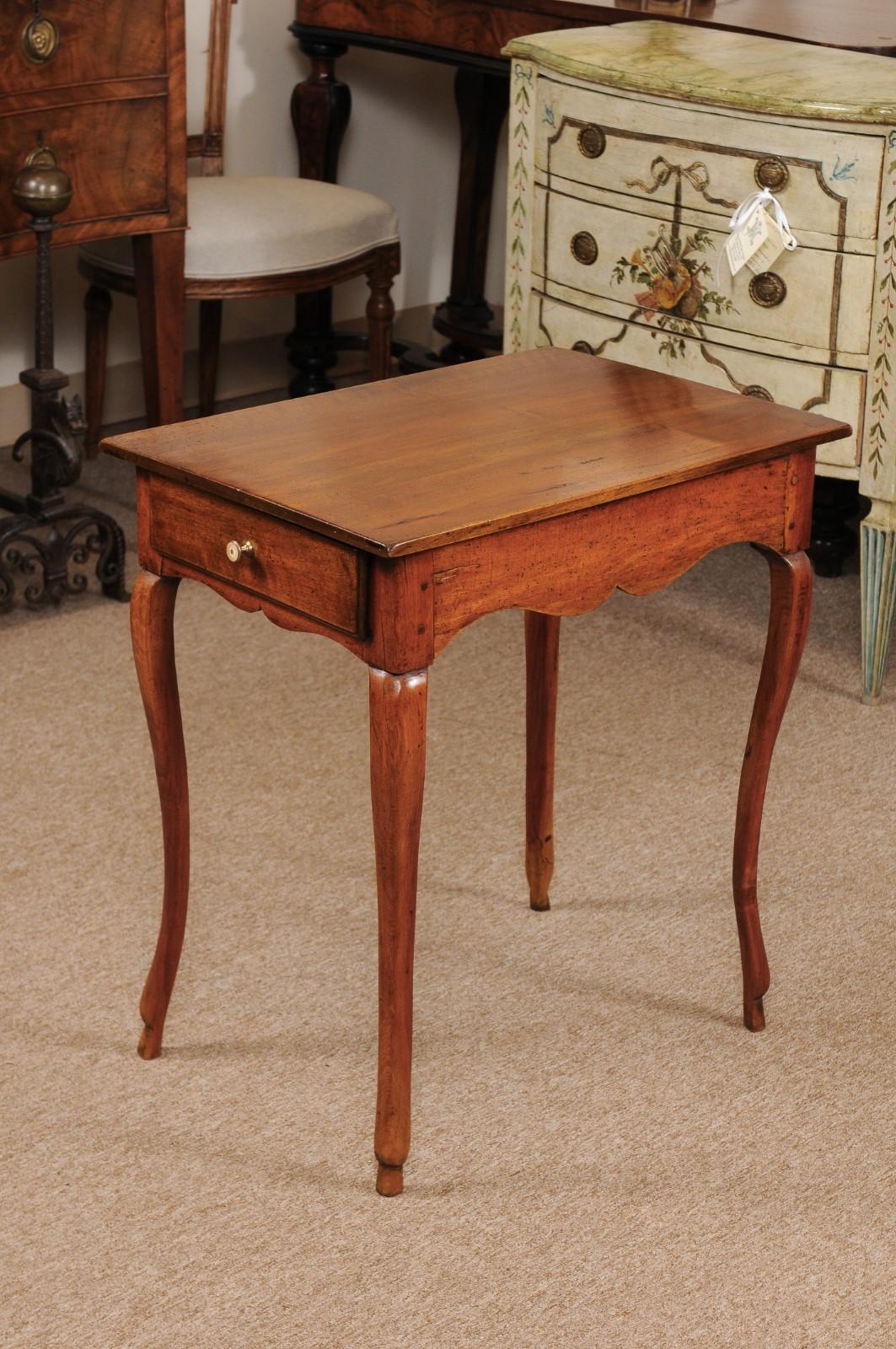 Petite French Louis XV Walnut Side Table, Mid-18th Century  6