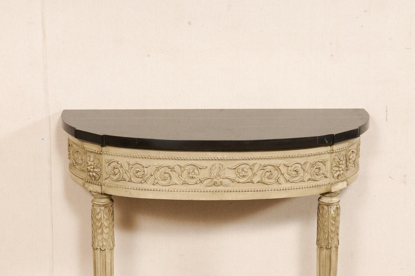 Petite French Neoclassic Wall Console w/Black Marble Top, Early 20th C. In Good Condition For Sale In Atlanta, GA