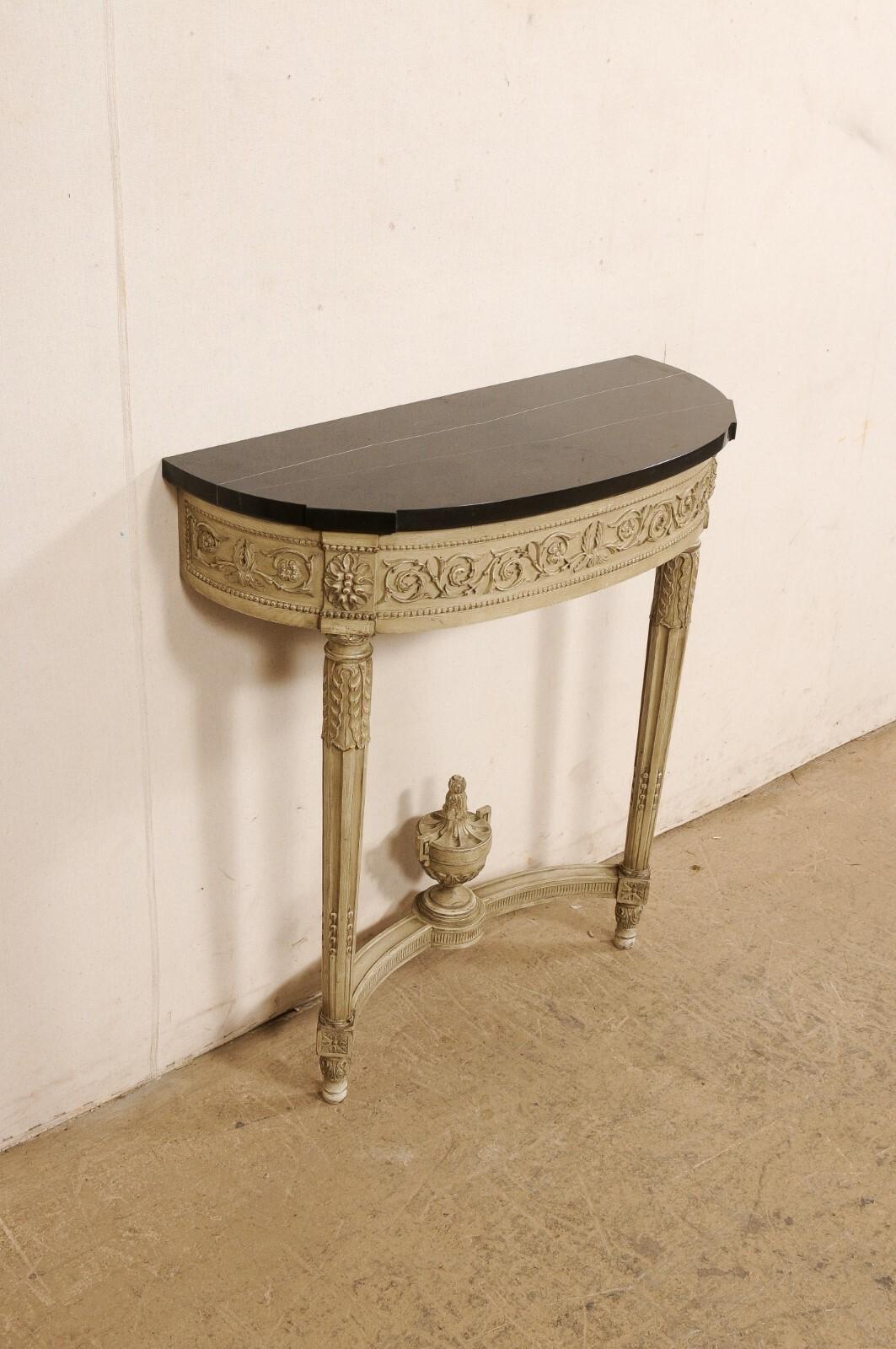Petite French Neoclassic Wall Console w/Black Marble Top, Early 20th C. For Sale 1