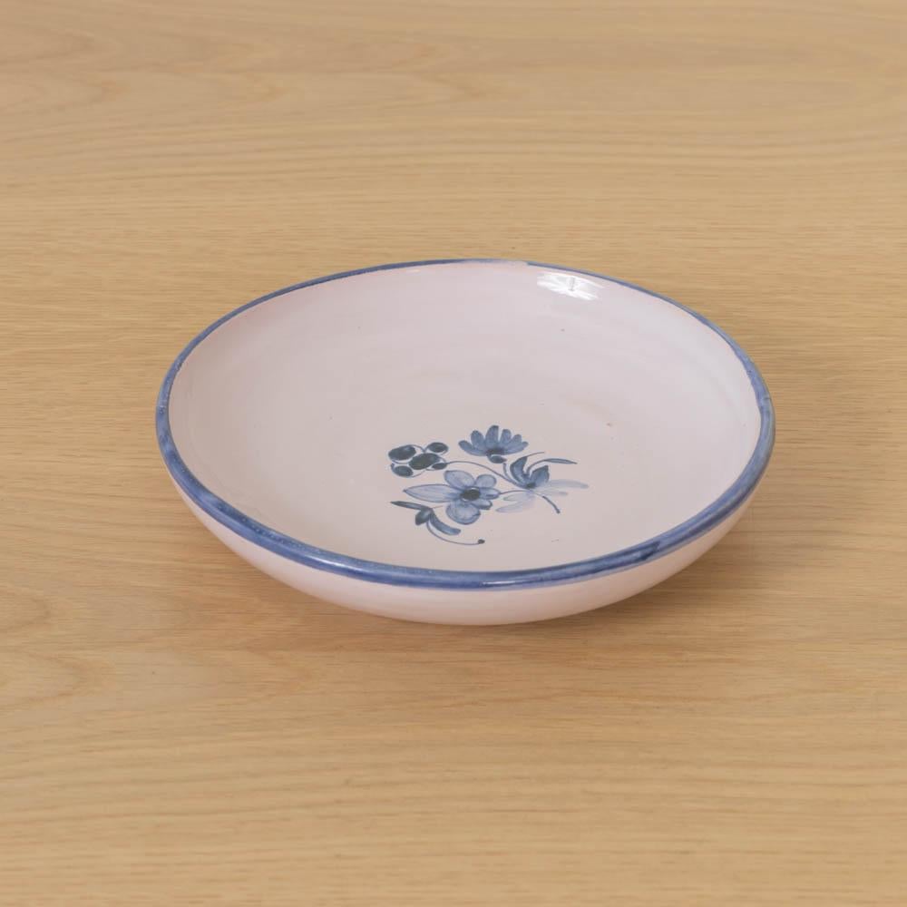 20ième siècle Petite assiette peinte française en vente
