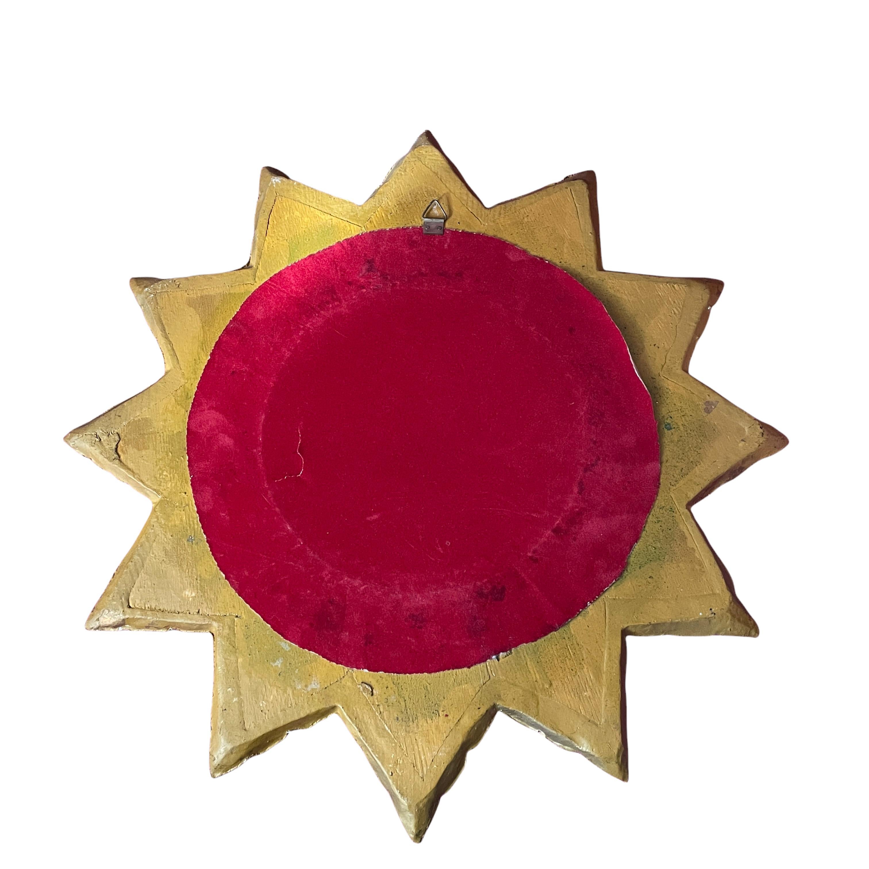 Französischer Starburst-Spiegel aus vergoldetem Holz mit Sonnenschliff, ca. 1950er Jahre im Angebot 4