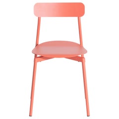 Silla Petite Friture Fromme de aluminio coral de Tom Chung, 2019
