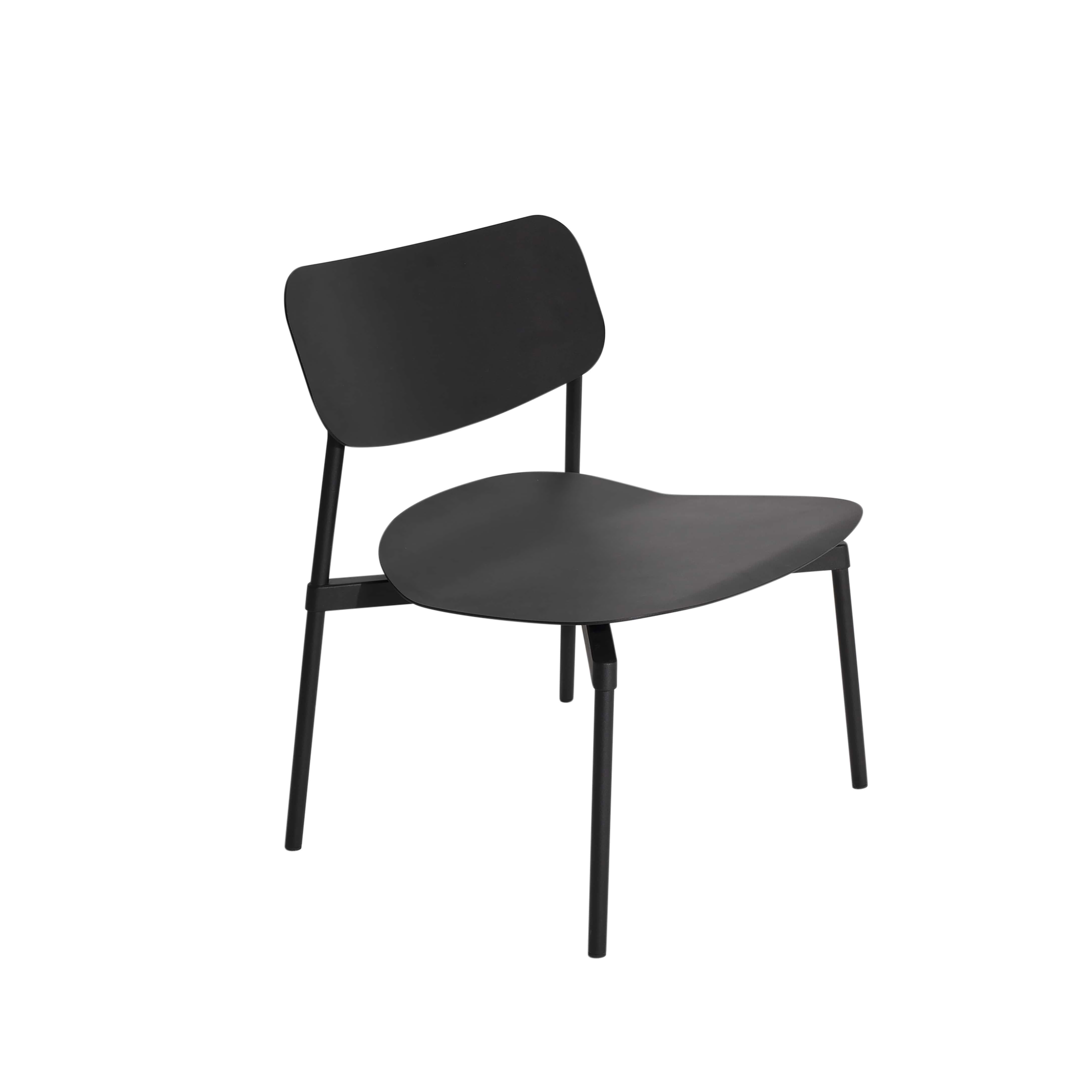 Petite Friture Fromme Lounge Armchair in Black Aluminium by Tom Chung, 2020

The Fromme collection stands out by its pure line and compact design. Absorbers placed under the seating gives a soft and very comfortable flexibility to seats. Made from