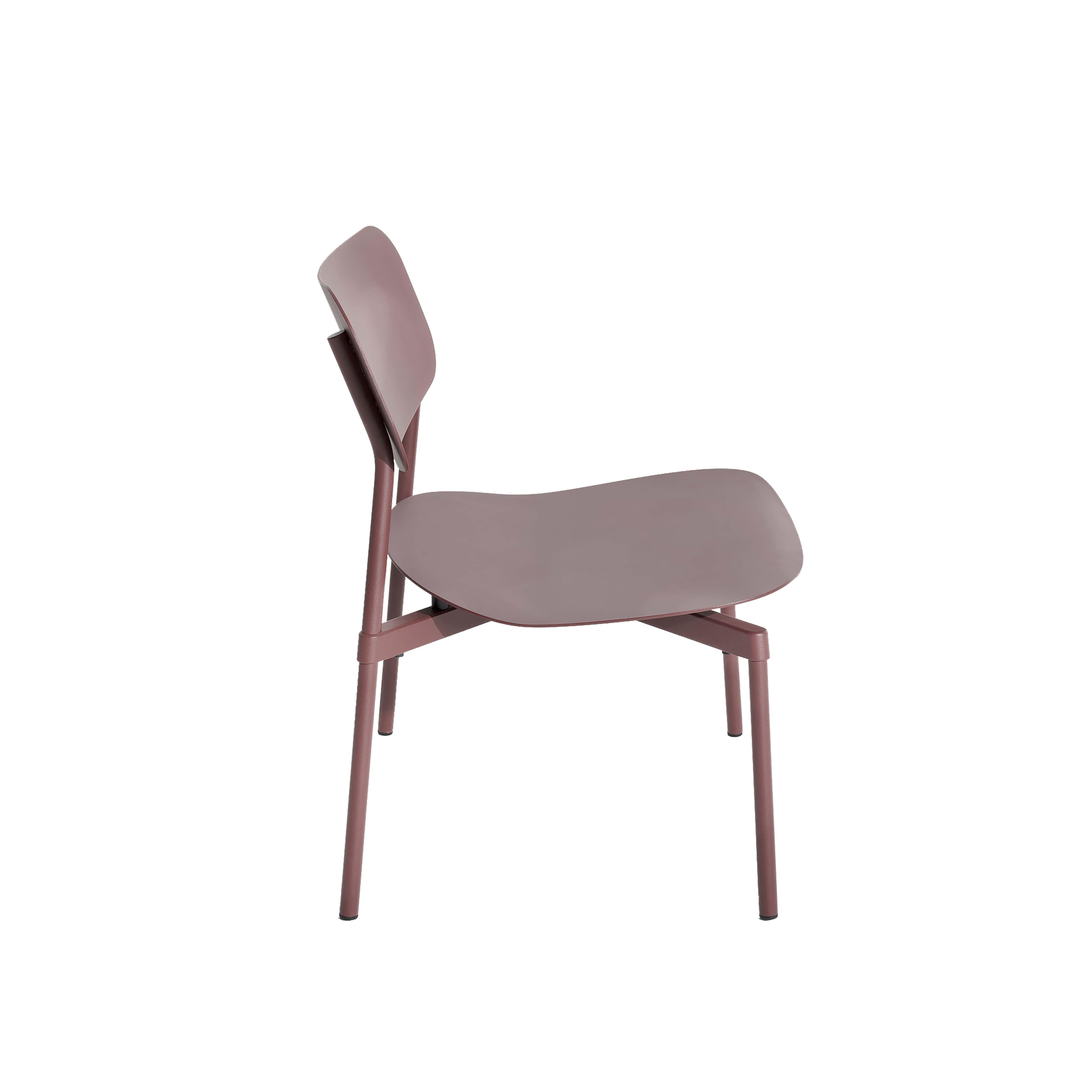 Chinois Petit fauteuil de salon Friture Fromme en aluminium brun-rouge de Tom Chung en vente
