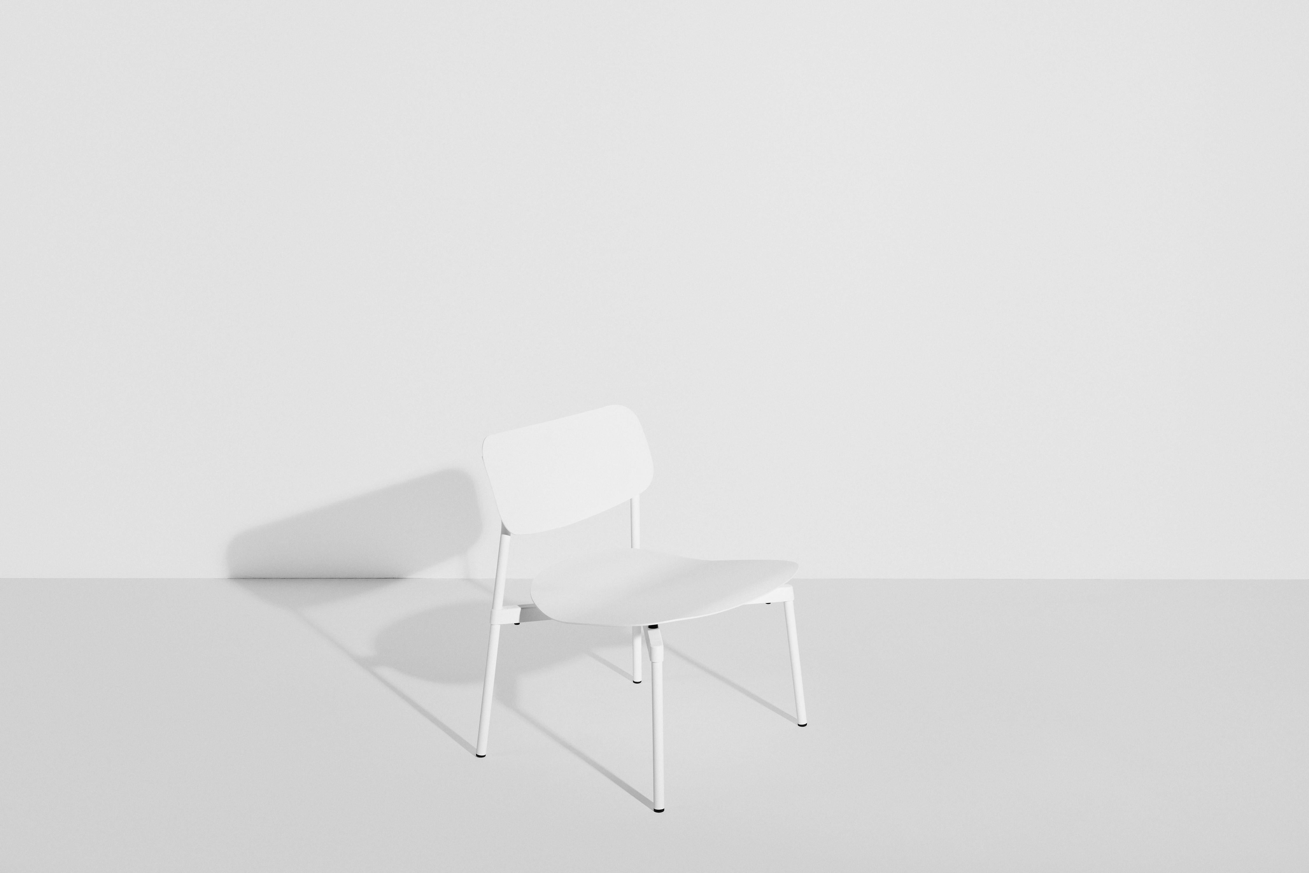 Chinese Petite Friture Fromme Lounge Armchair in White Aluminium by Tom Chung For Sale