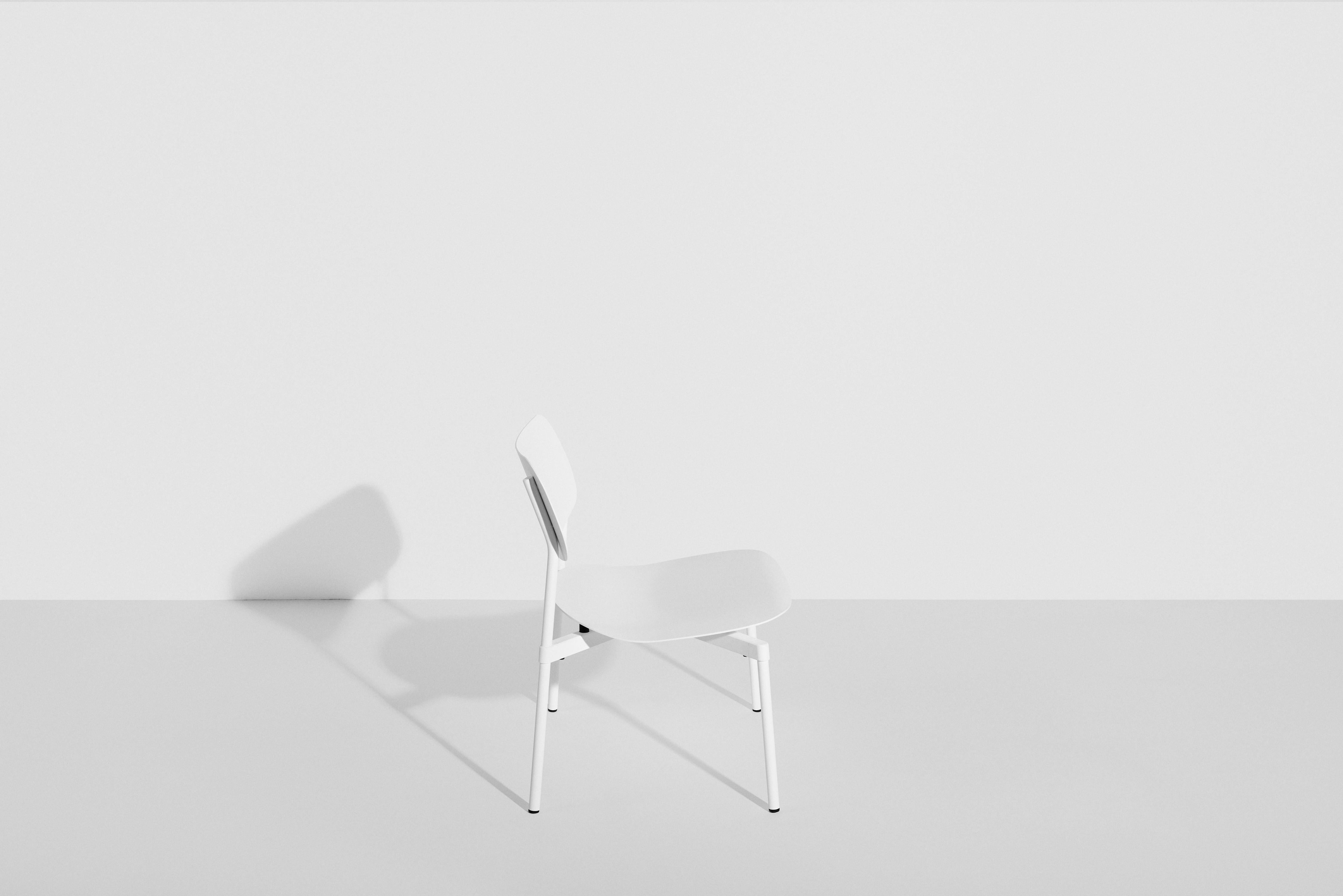 Petite Friture Fromme Lounge Armchair in White Aluminium by Tom Chung In New Condition For Sale In Brooklyn, NY