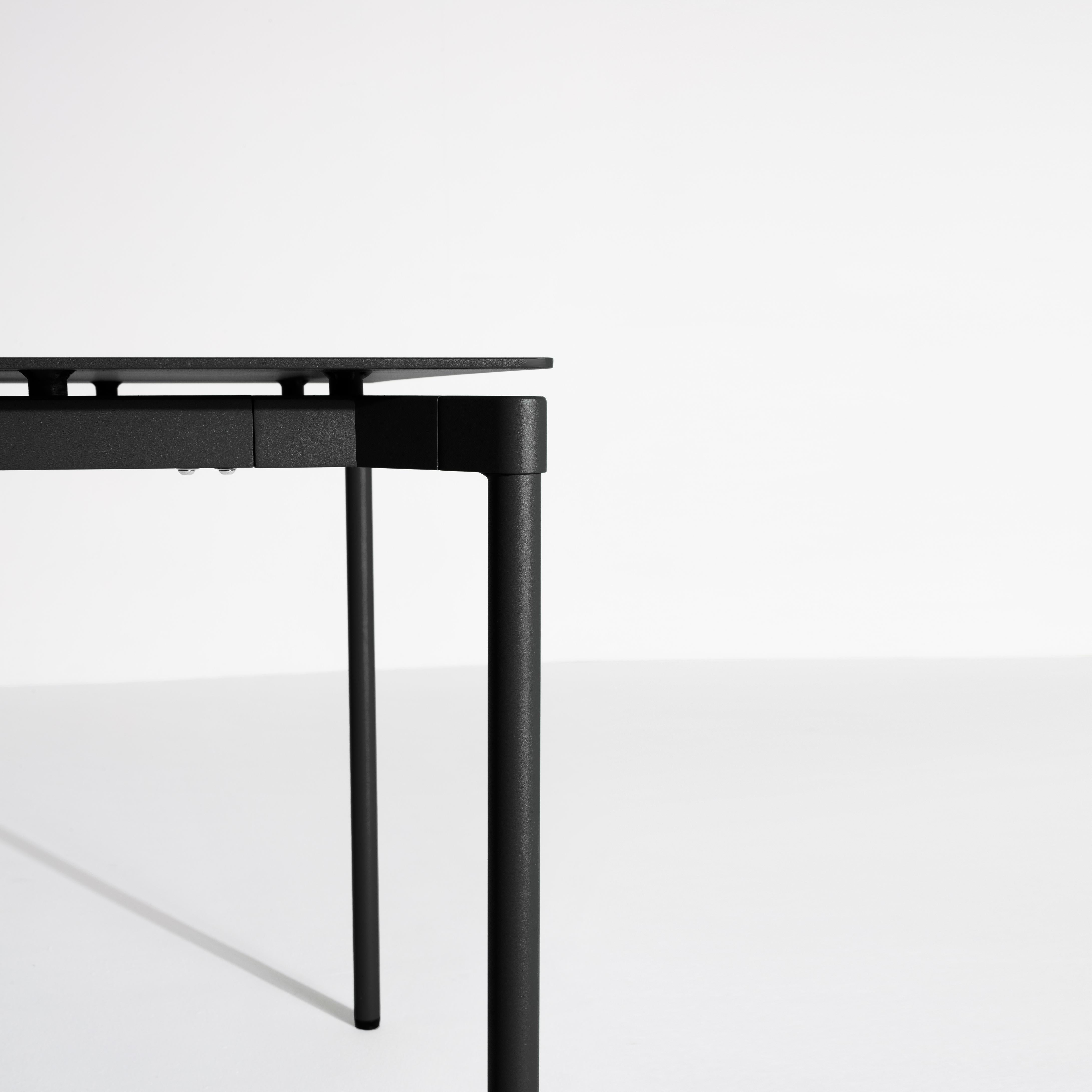 Aluminium Petite table rectangulaire Friture Fromme en aluminium noir par Tom Chung en vente