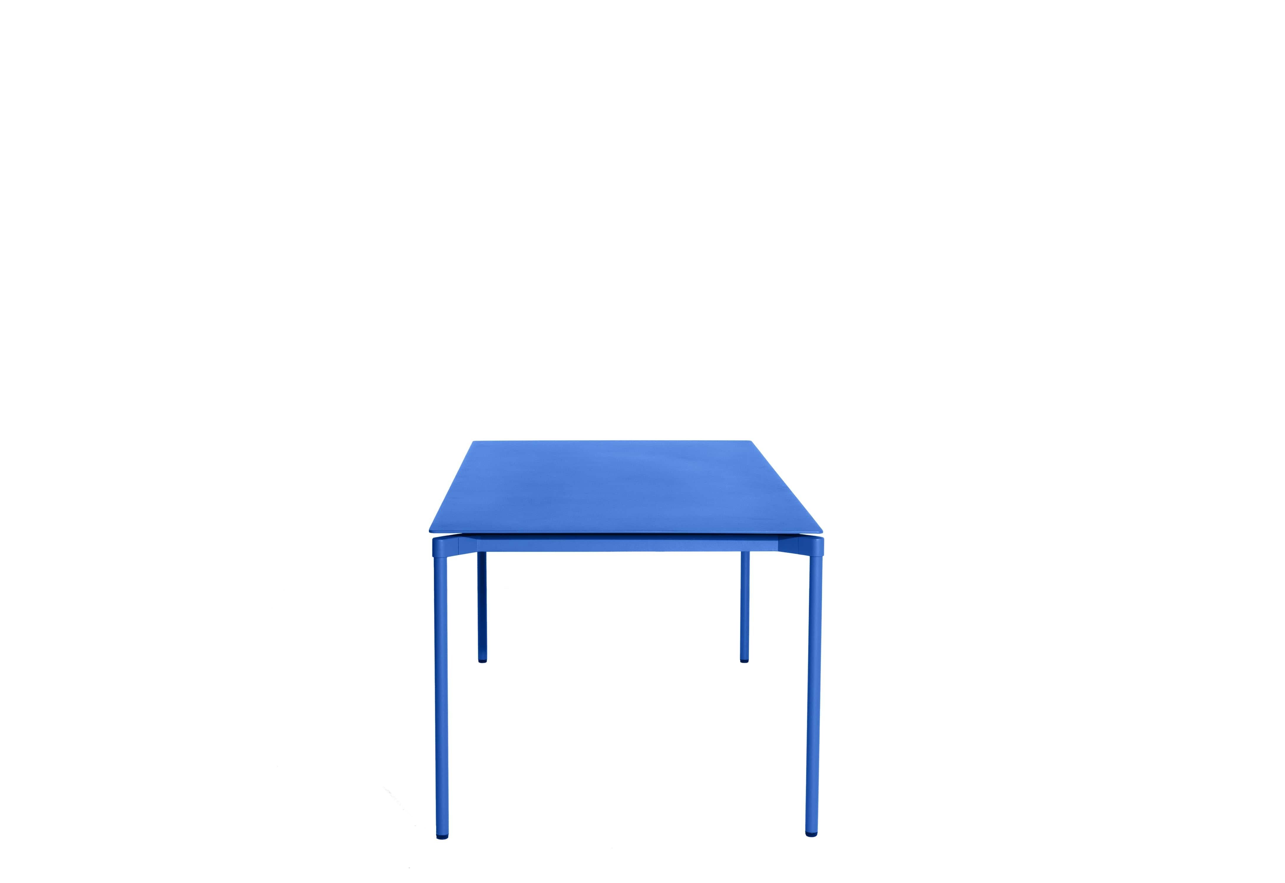 Chinois Petite table rectangulaire Friture Fromme en aluminium bleu par Tom Chung en vente