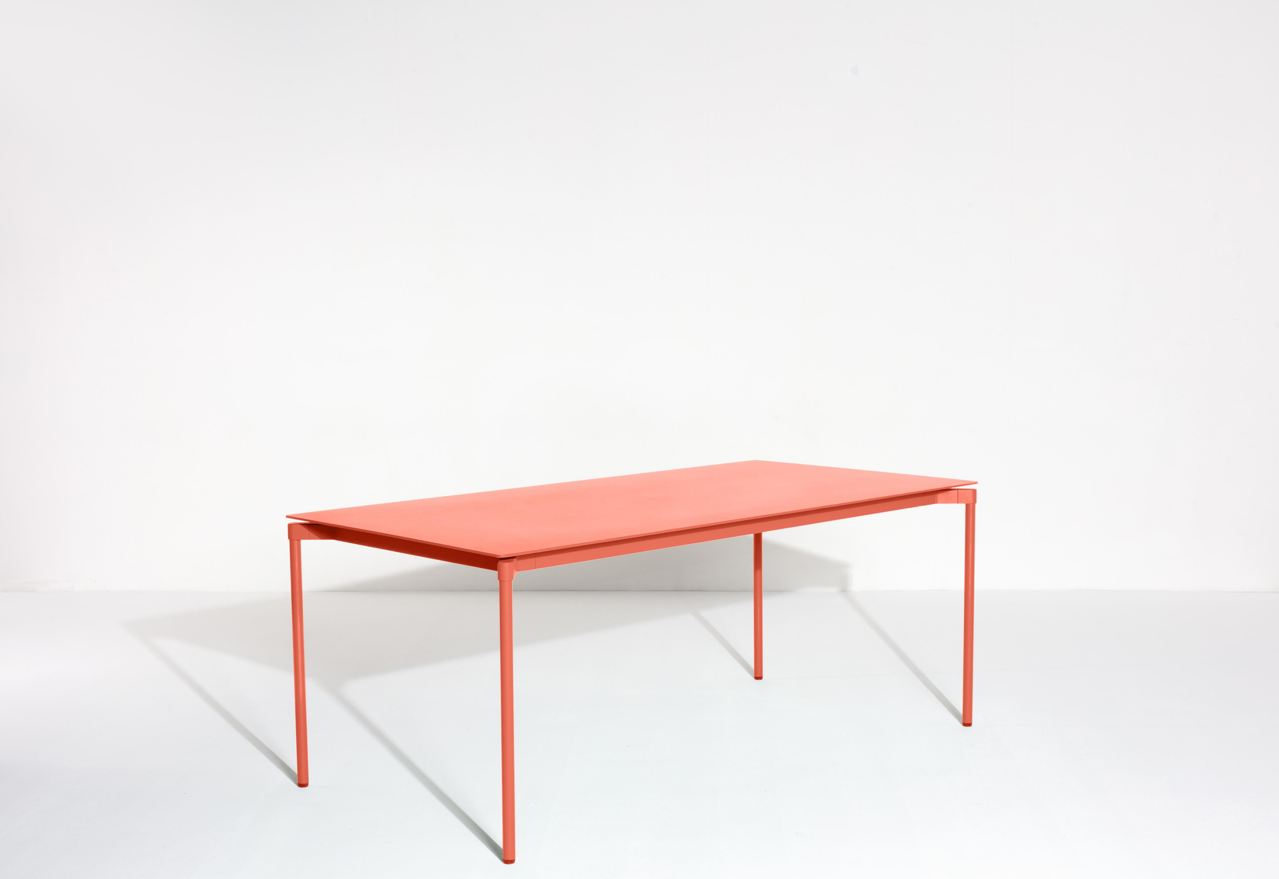 Petite table rectangulaire en aluminium corail de Tom Chung pour Friture Fromme en vente 1