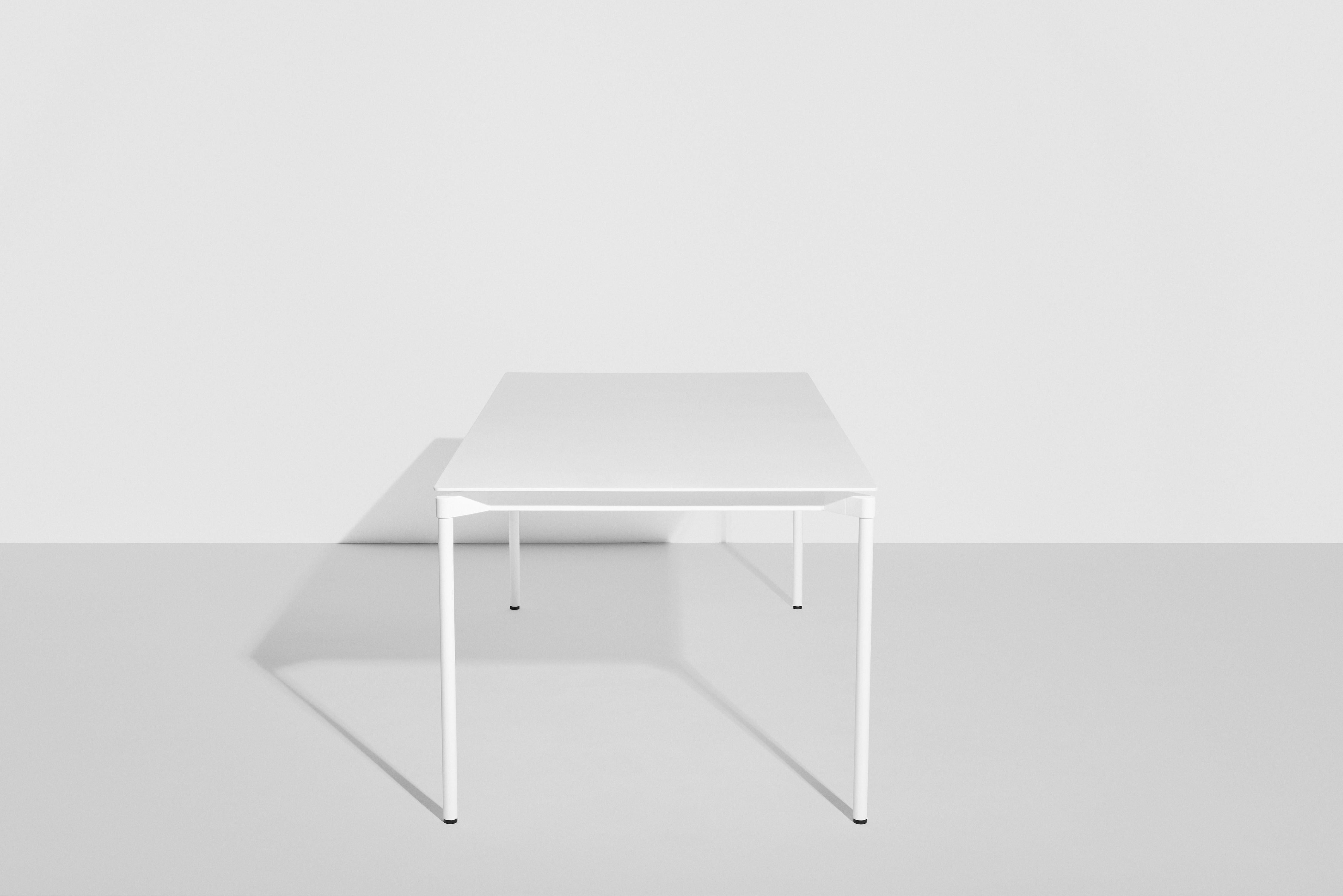 Petite table rectangulaire en aluminium blanc « Friture Fromme » de Tom Chung Neuf - En vente à Brooklyn, NY