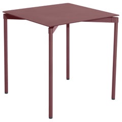 Mesa cuadrada Petite Friture Fromme de aluminio marrón rojizo by Tom Chung