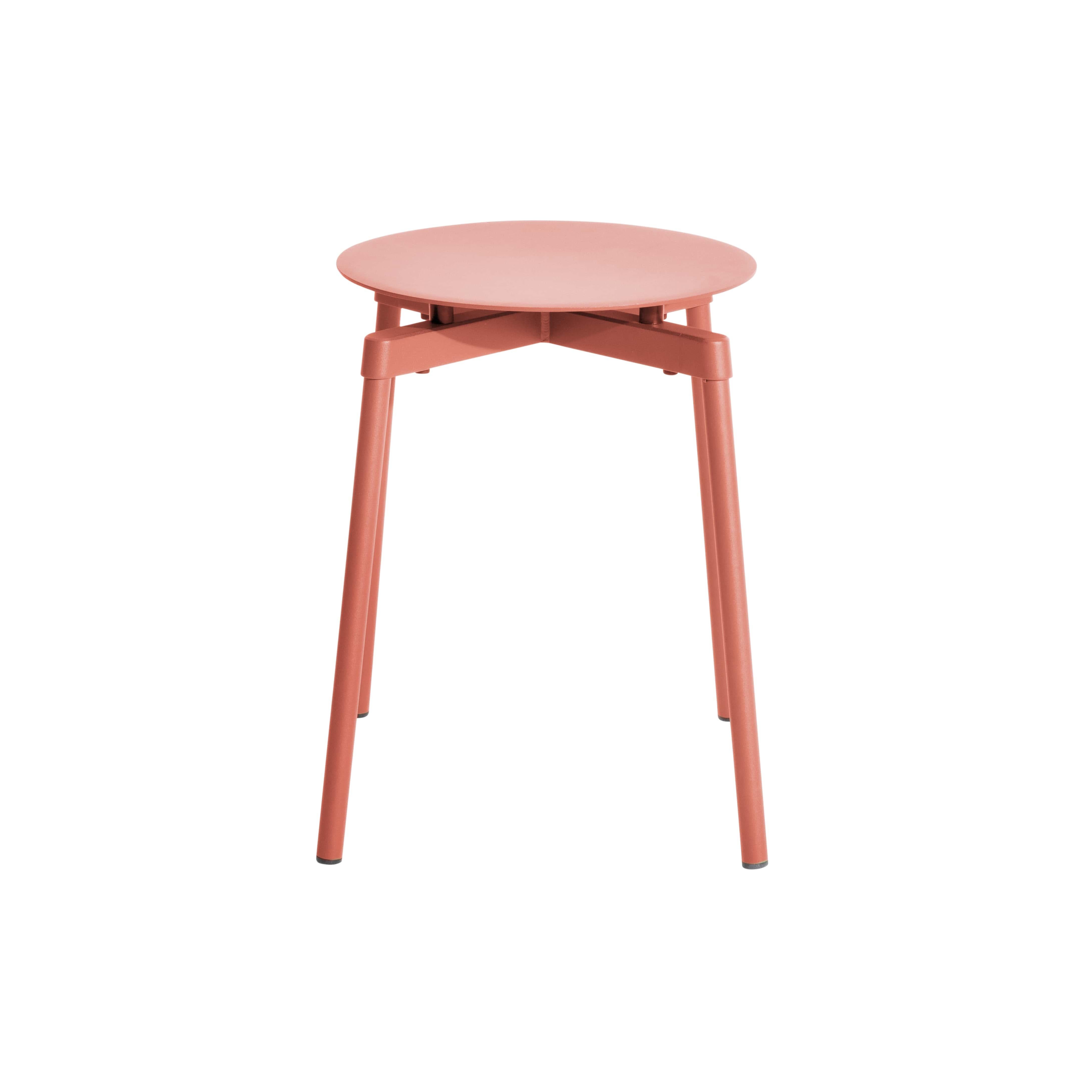 Petite Friture Fromme Stool in Coral Aluminium by Tom Chung, 2020

The Fromme collection stands out by its pure line and compact design. Absorbers placed under the seating gives a soft and very comfortable flexibility to seats. Made from