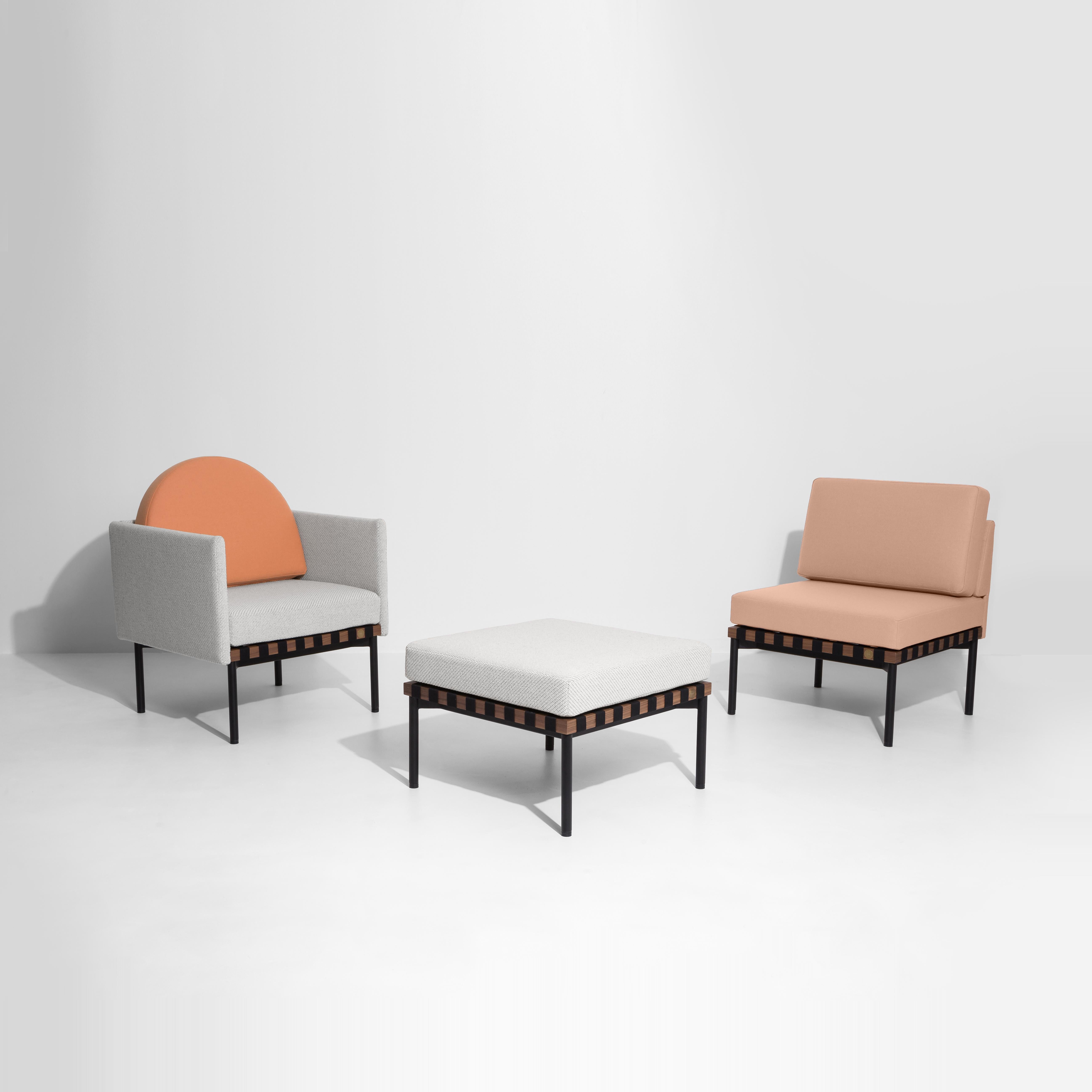Kleiner Friture- Grid-Stuhl ohne Armlehne in Pfirsich von Studio Pool (21. Jahrhundert und zeitgenössisch) im Angebot