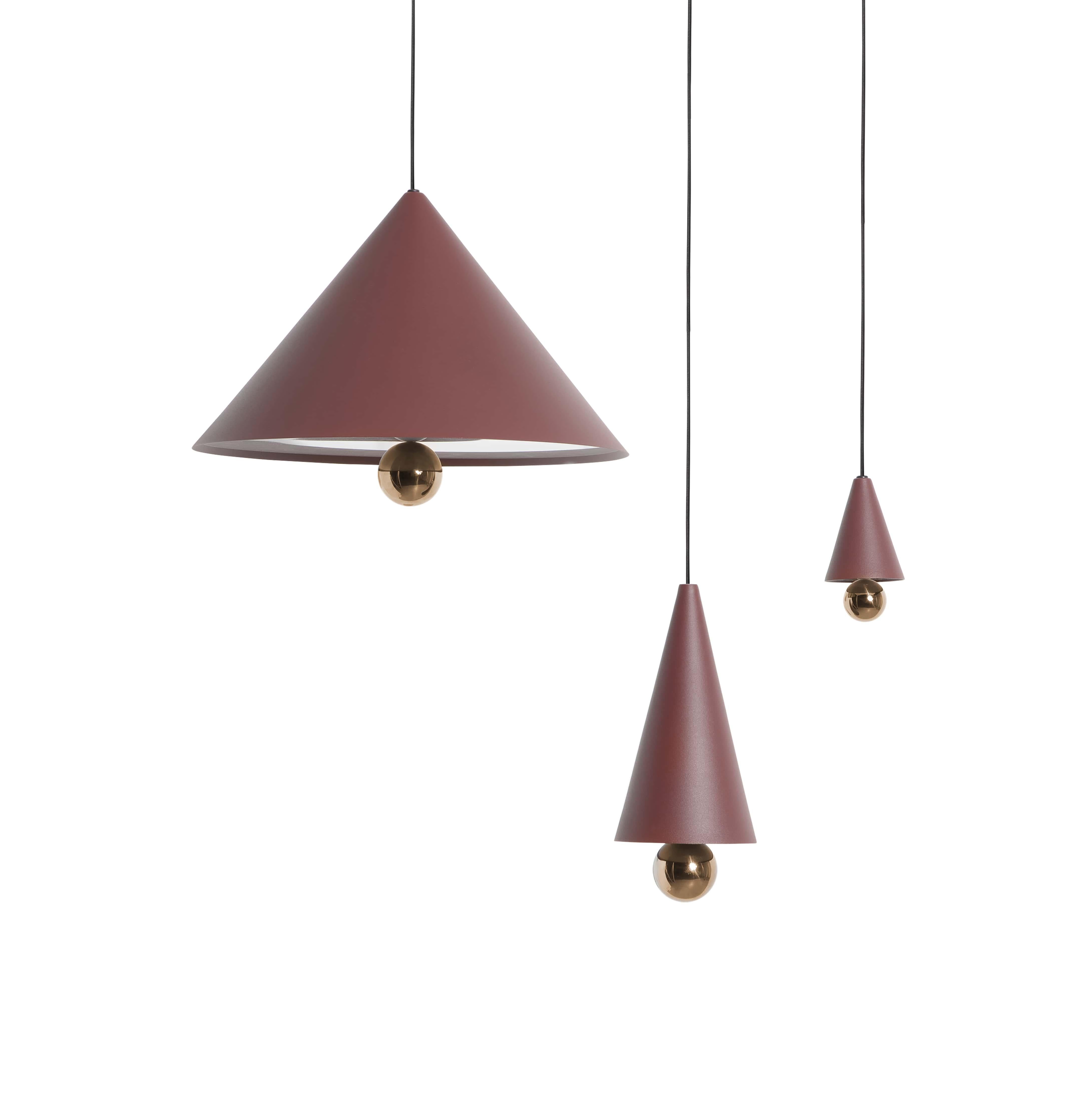 Francese Petite Friture Grande Ciliegio LED a sospensione in alluminio marrone-rosso e oro rosa in vendita