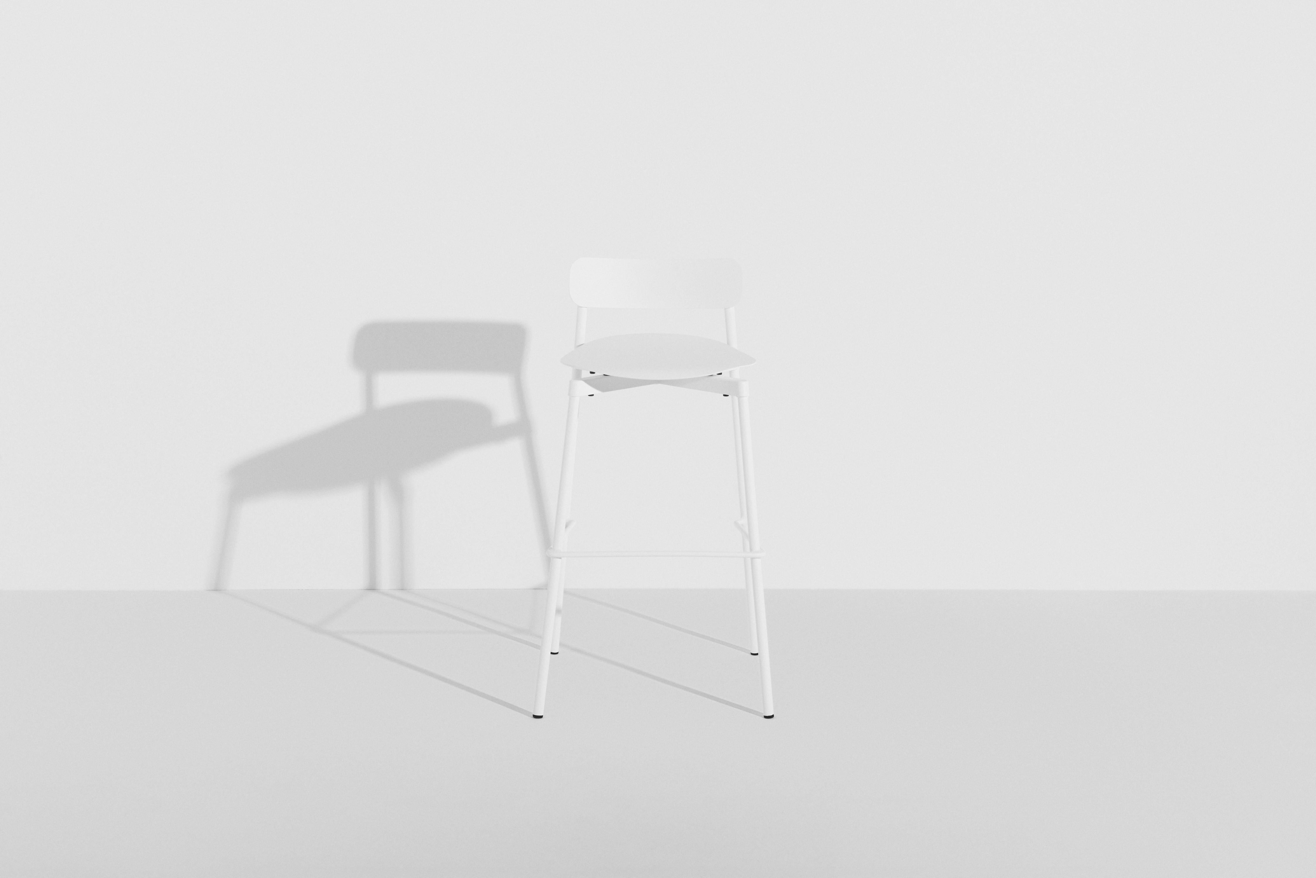 Petite Friture Large Fromme Bar stool in White Aluminium by Tom Chung, 2020

The Fromme collection stands out by its pure line and compact design. Absorbers placed under the seating gives a soft and very comfortable flexibility to seats. Made from