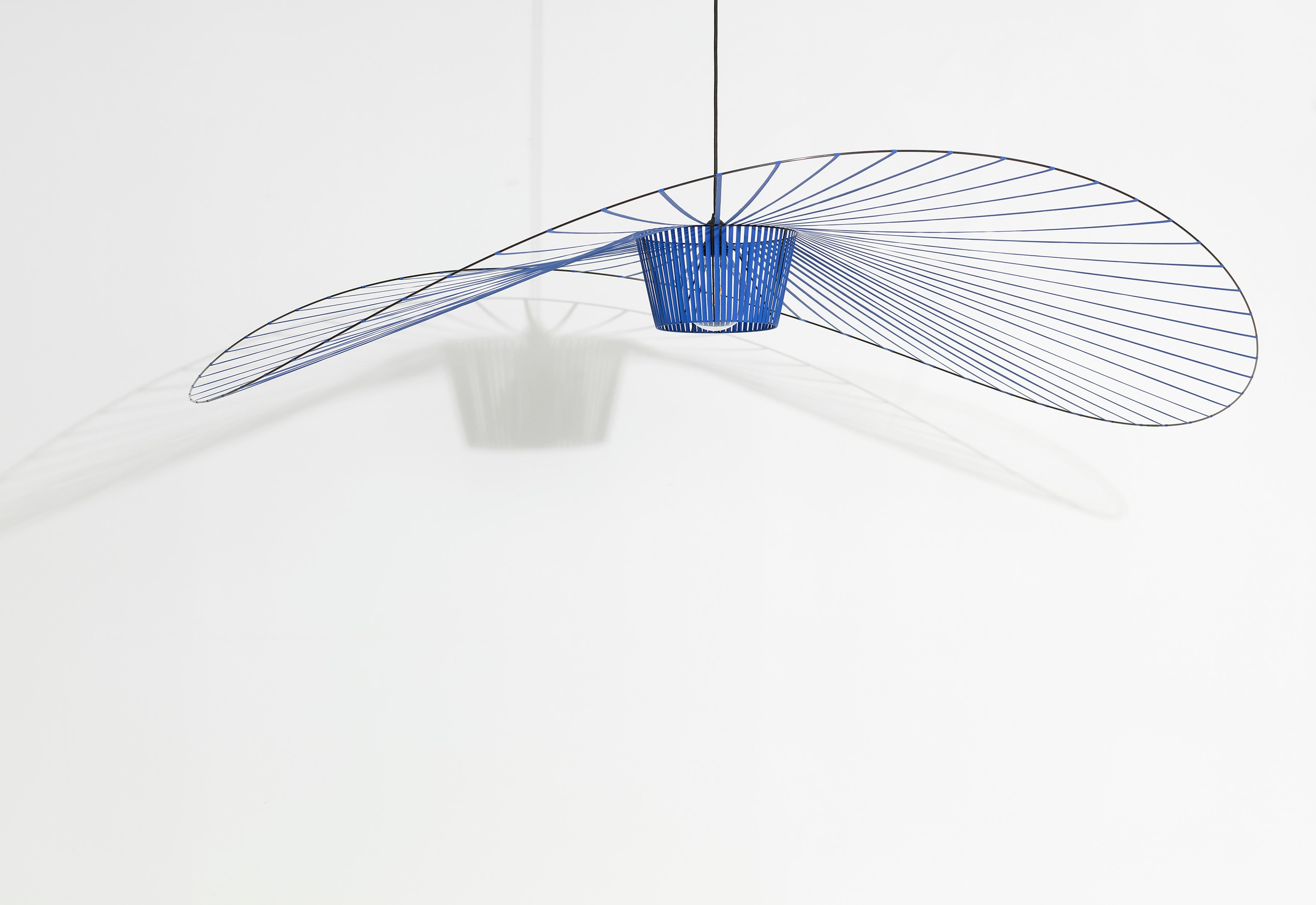 Petite Friture Large Vertigo Pendant Light in Cobalt by Constance Guisset, 2010 In New Condition For Sale In Brooklyn, NY