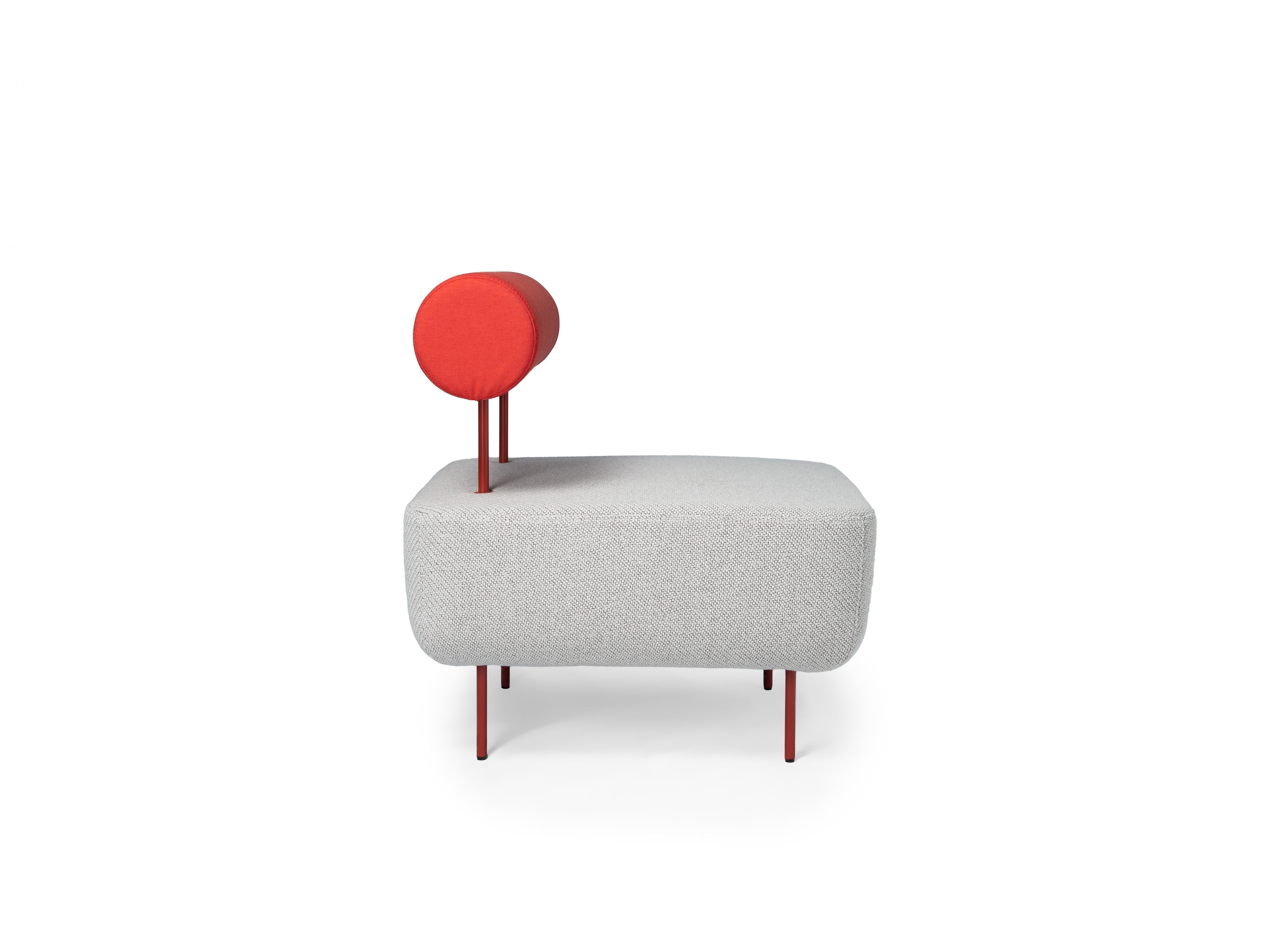 Européen Petite Friture Medium Whiting Armchair en blanc et rouge par Morten & Jonas, 2015 en vente
