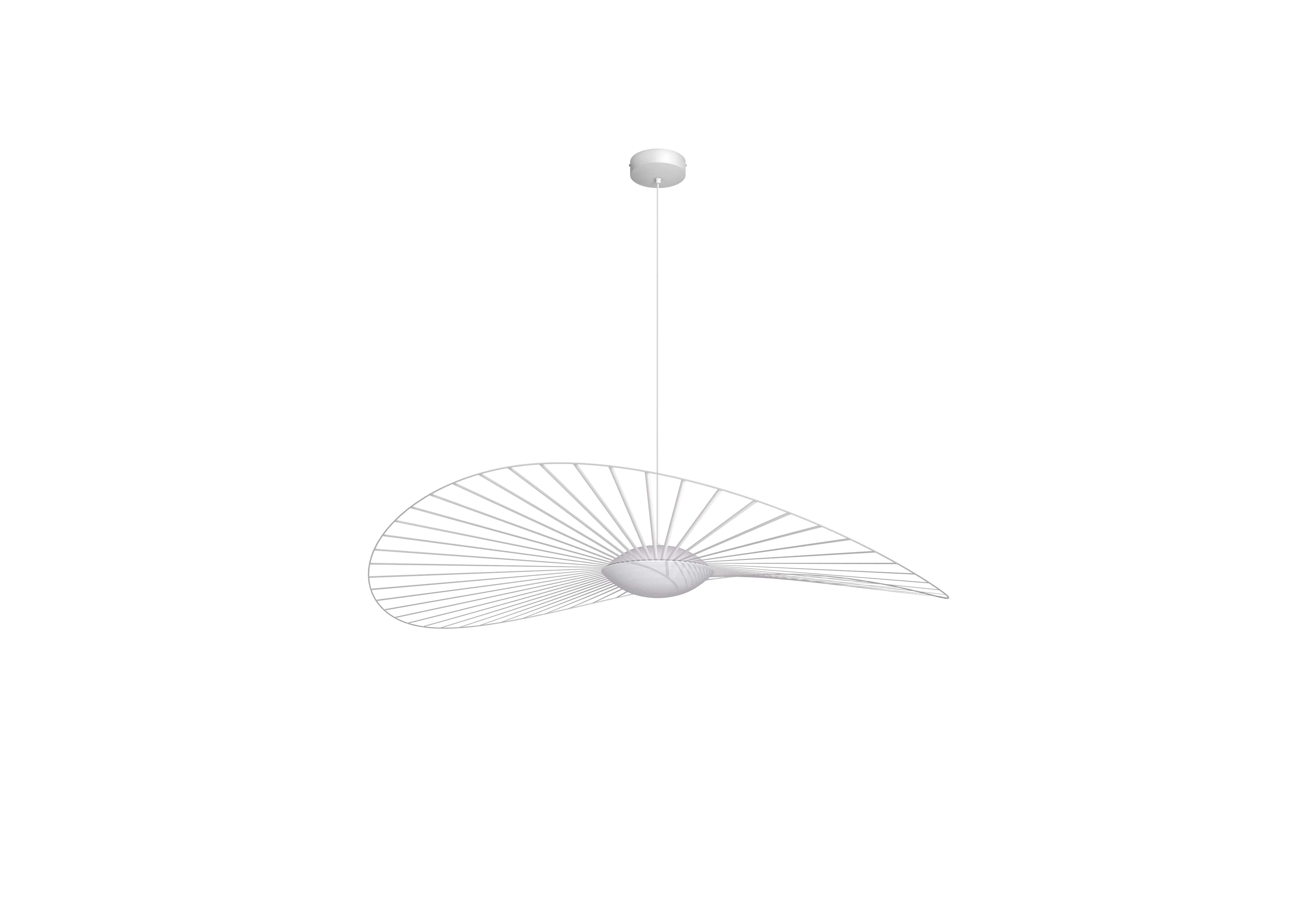 Petite Friture Medium Vertigo Nova Pendant Light in White by Constance Guisset, 2020

Vertigo Nova is a highly technical collection that doesn't compromise on the design's iconic poetic elegance. A line that comes in black or white, for two subtly