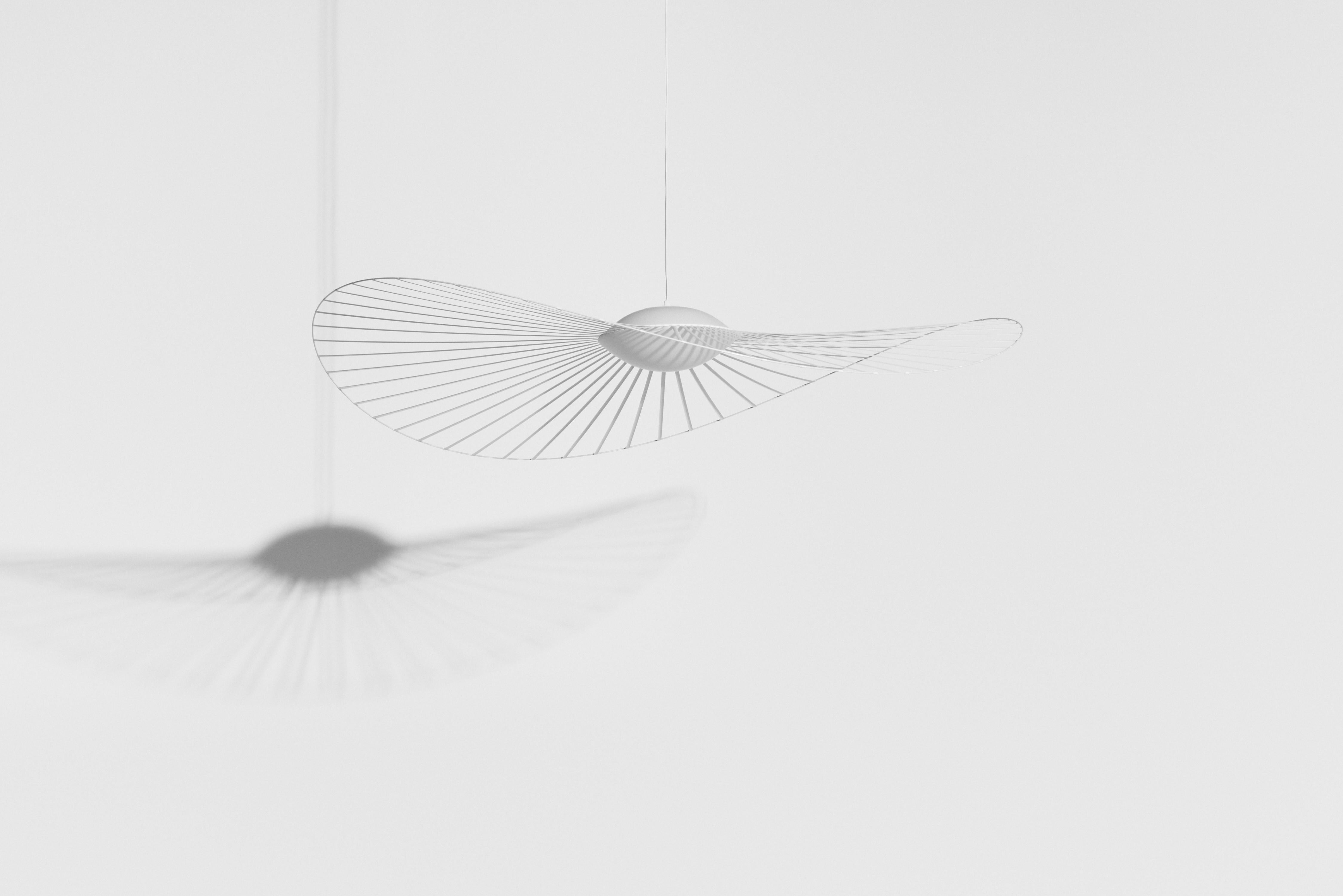 XXIe siècle et contemporain Petite lampe à suspension Vertigo Nova de taille moyenne en blanc par Constance Guisset en vente