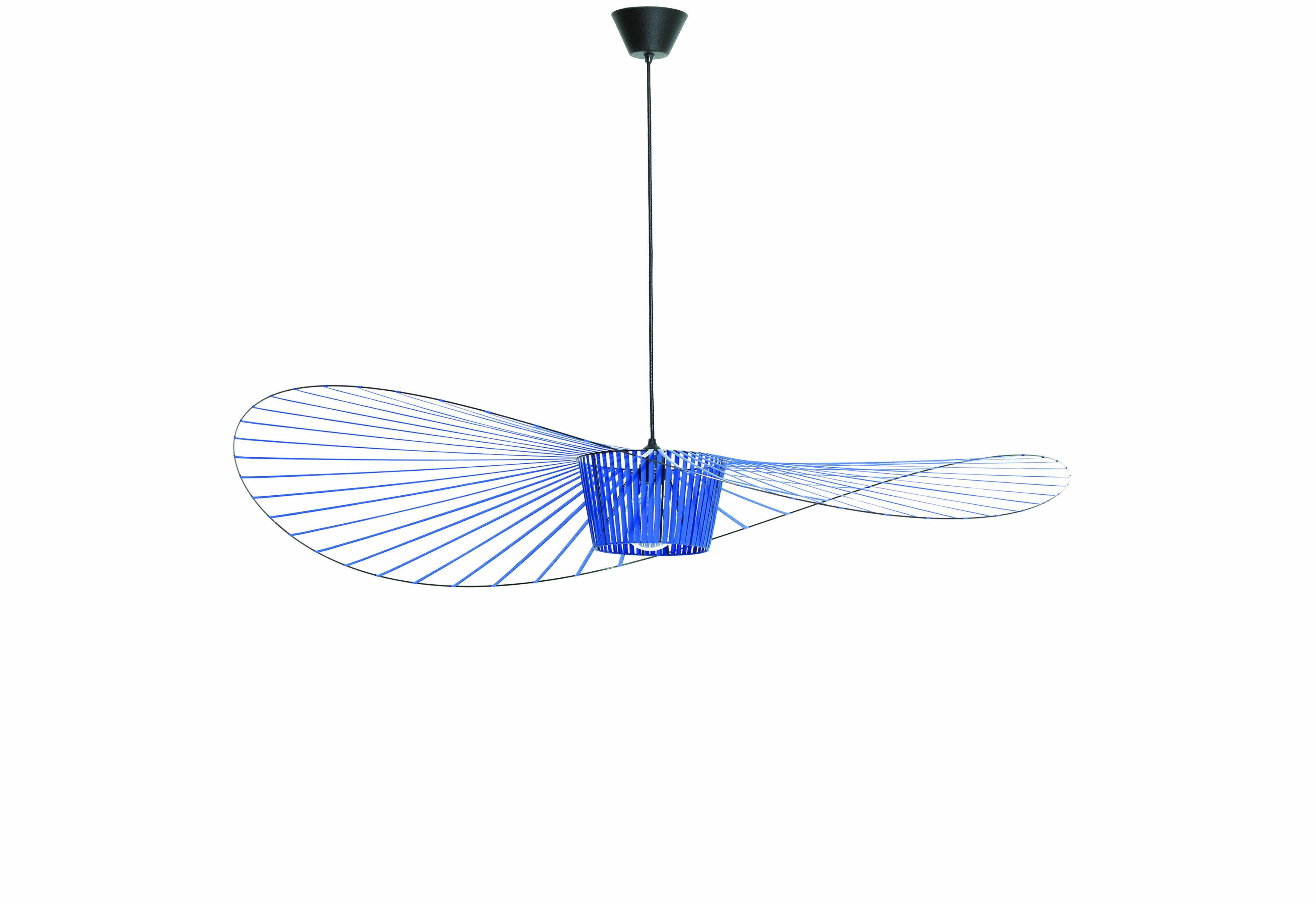 Petite Friture Medium Vertigo Pendant Light in Cobalt by Constance Guisset, 2010

Edited by Petite Friture in 2010, the Vertigo pendant light is now an icon of contemporary design. With its ultra-light fiberglass structure, stretched with velvety