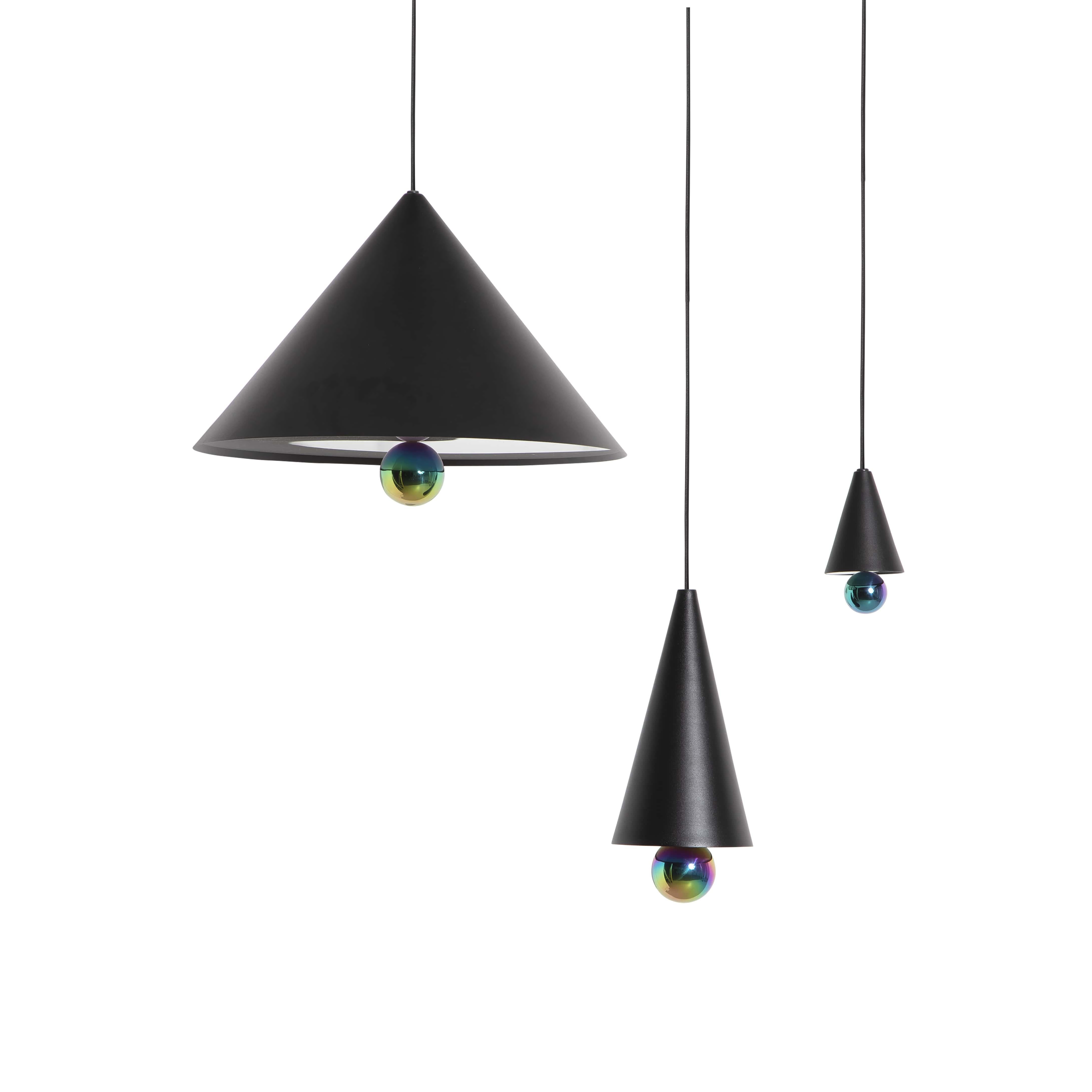 Kleine Friture LED-Pendelleuchte aus Kirschbaumholz in Schwarz und Regenbogen-Aluminium (Französisch) im Angebot