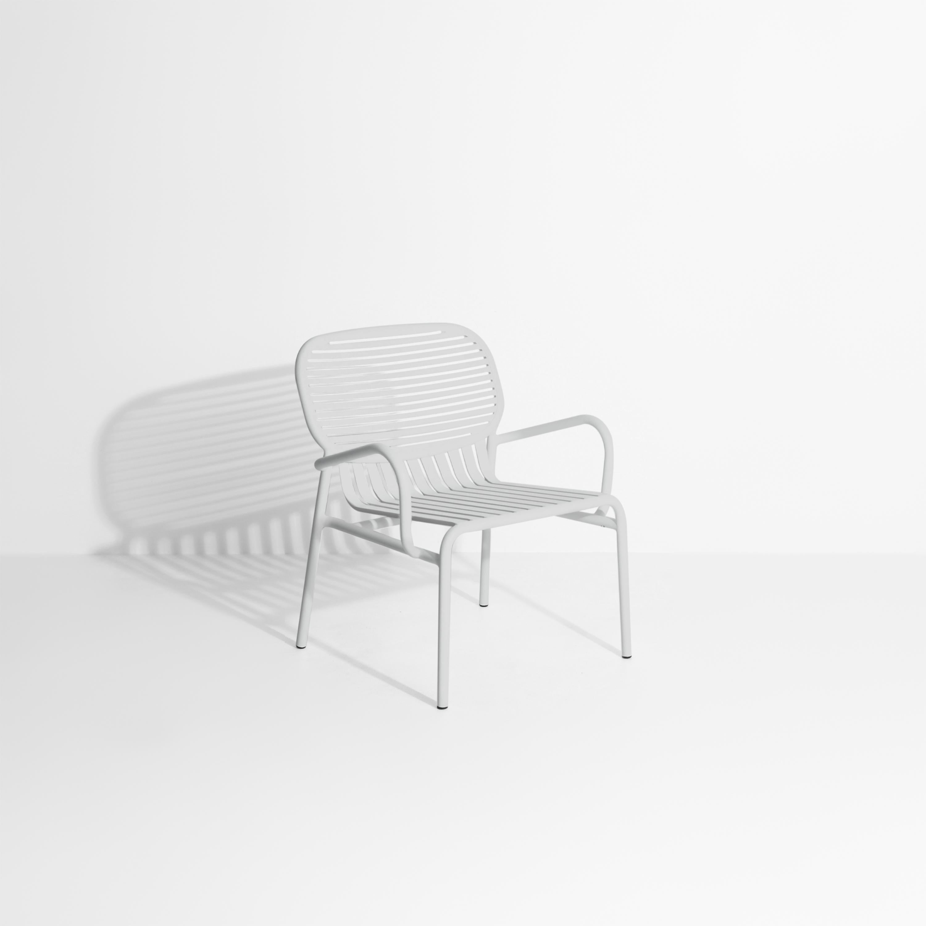 Petite Friture Week-End Armchair in Pearl Grey Aluminium by Studio BrichetZiegler, 2017

The week-end collection is a full range of outdoor furniture, in aluminium grained epoxy paint, matt finish, that includes 18 functions and 8 colours for the