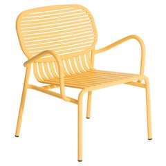 Sillón Petite Friture Week-End de aluminio azafrán por Studio BrichetZiegler