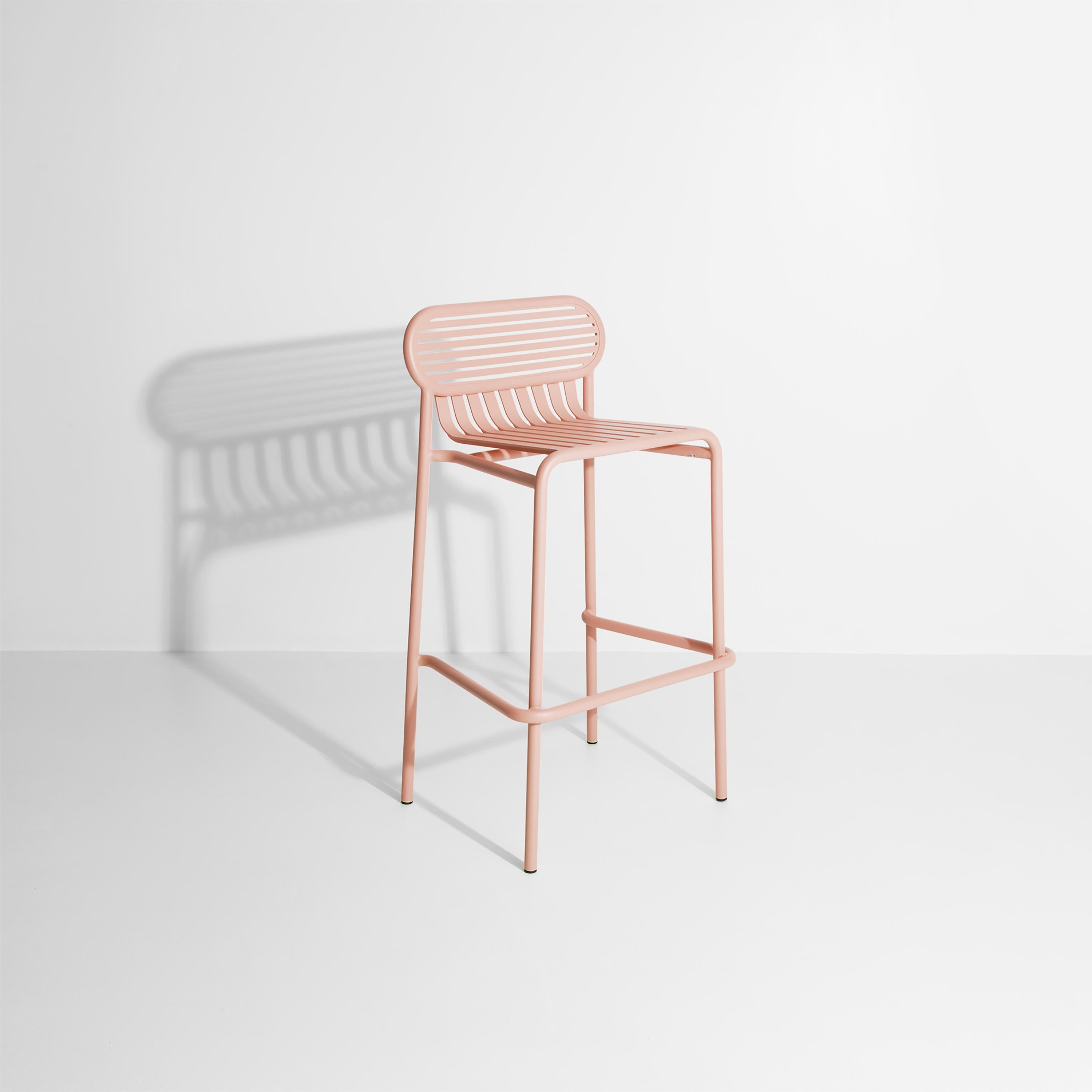 Petite Friture Week-End Bar Stool in Blush Aluminium by Studio BrichetZiegler, 2017

The week-end collection is a full range of outdoor furniture, in aluminium grained epoxy paint, matt finish, that includes 18 functions and 8 colours for the