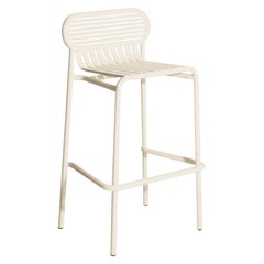 Petit tabouret de bar Week-end en aluminium ivoire de Studio BrichetZiegler