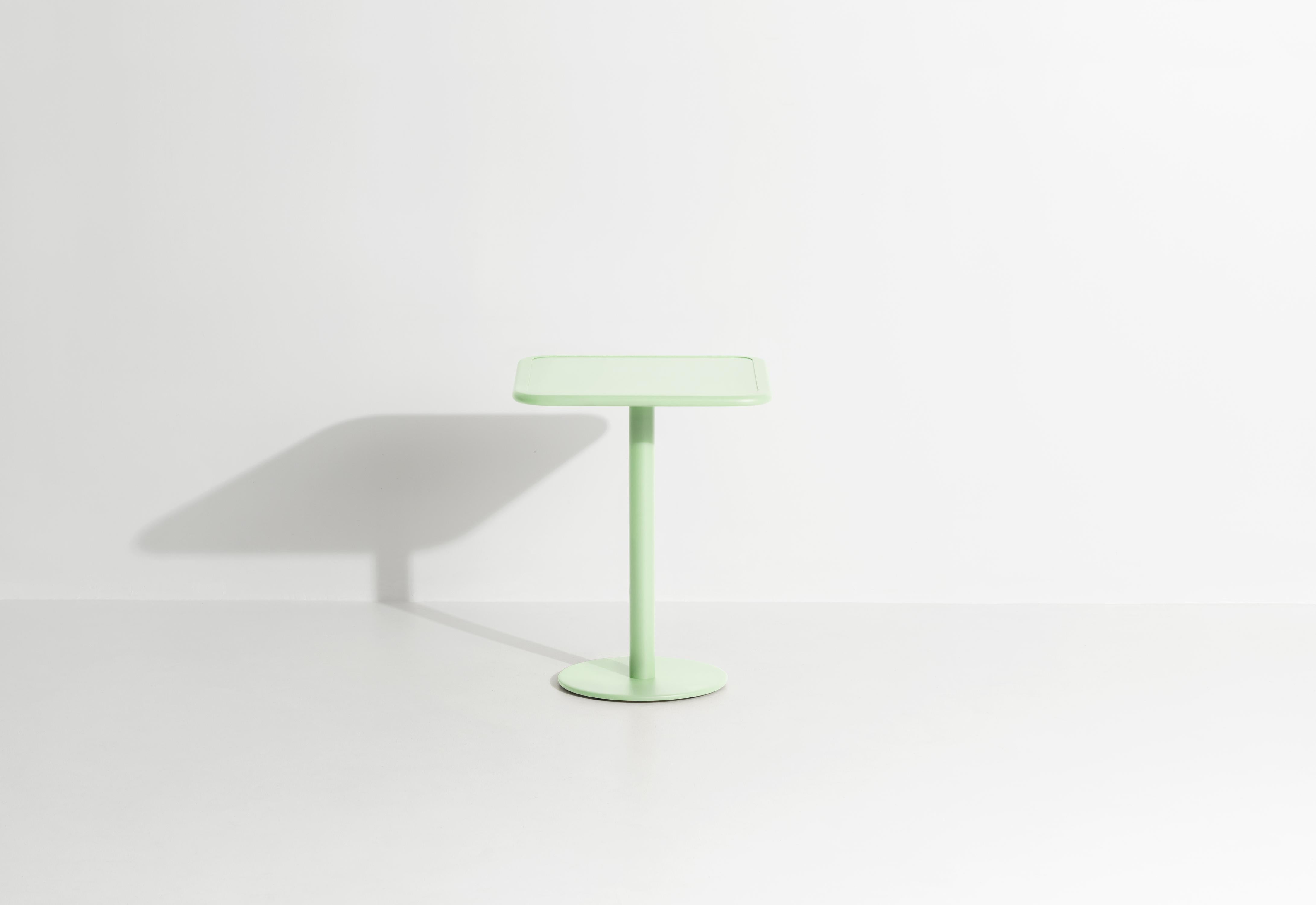 Petite Friture Week-End Bistro Square Dining Table in Pastel Green Aluminium by Studio BrichetZiegler, 2017

The week-end collection is a full range of outdoor furniture, in aluminium grained epoxy paint, matt finish, that includes 18 functions