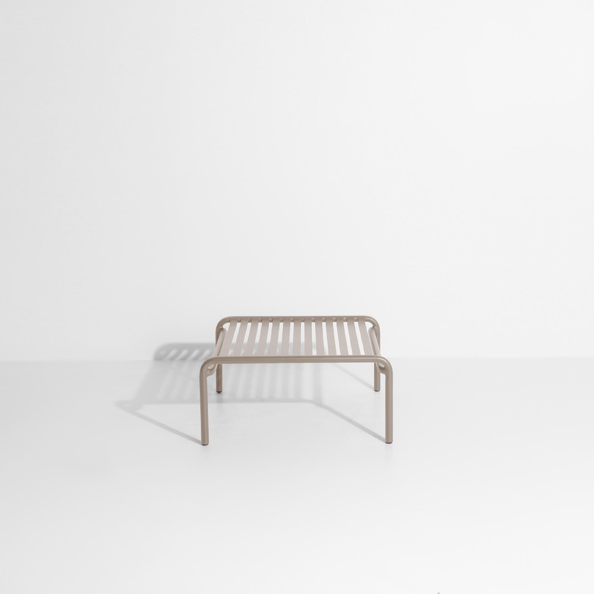 Chinois Petite table basse d'appoint Friture en aluminium Dune de Studio BrichetZiegler en vente