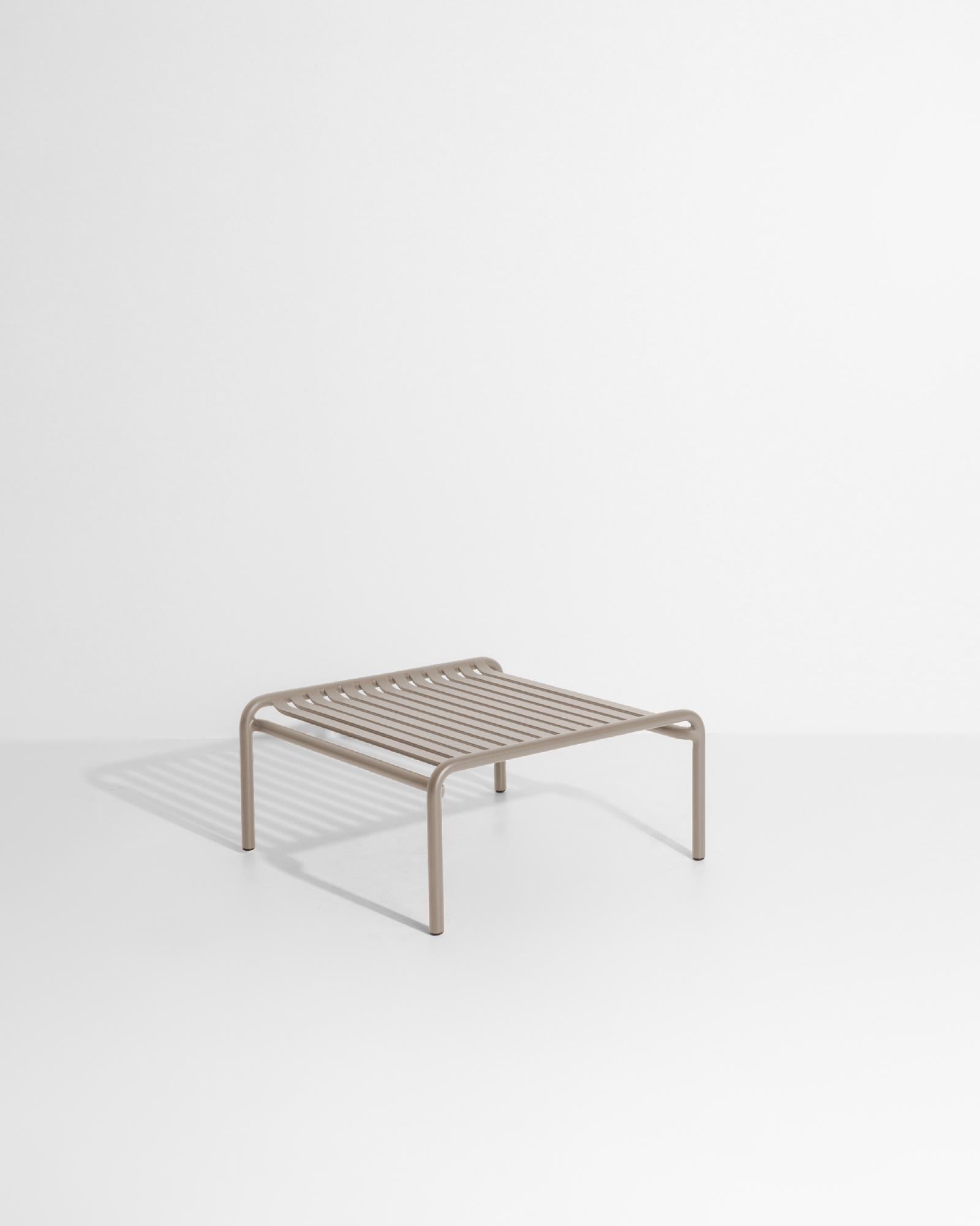 Petite Friture Week-End Coffee Table in Dune Aluminium by Studio BrichetZiegler In New Condition For Sale In Brooklyn, NY