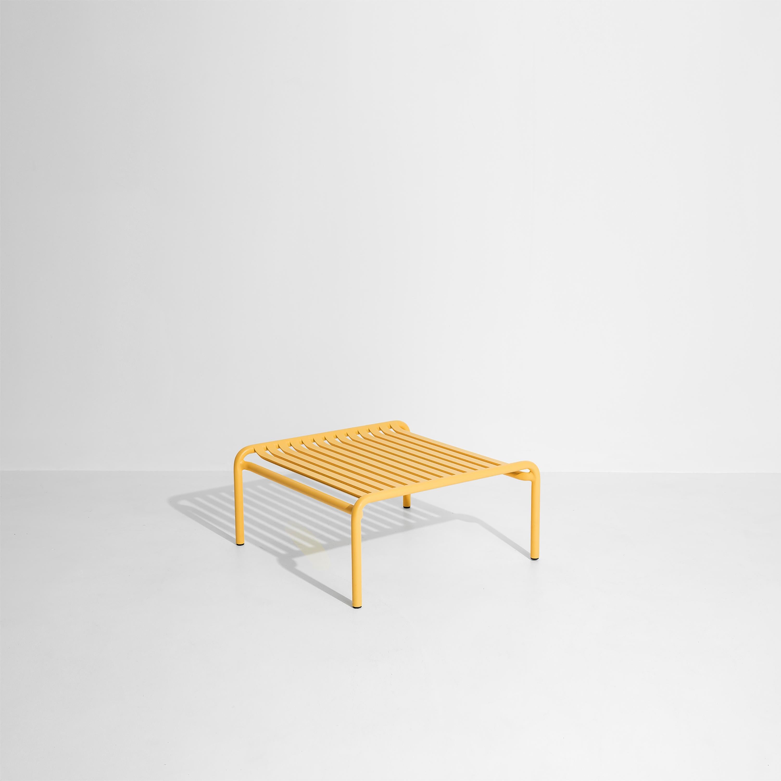 Petite Friture Week-End Coffee Table in Saffron Aluminium by Studio BrichetZiegler, 2017

The week-end collection is a full range of outdoor furniture, in aluminium grained epoxy paint, matt finish, that includes 18 functions and 8 colours for the