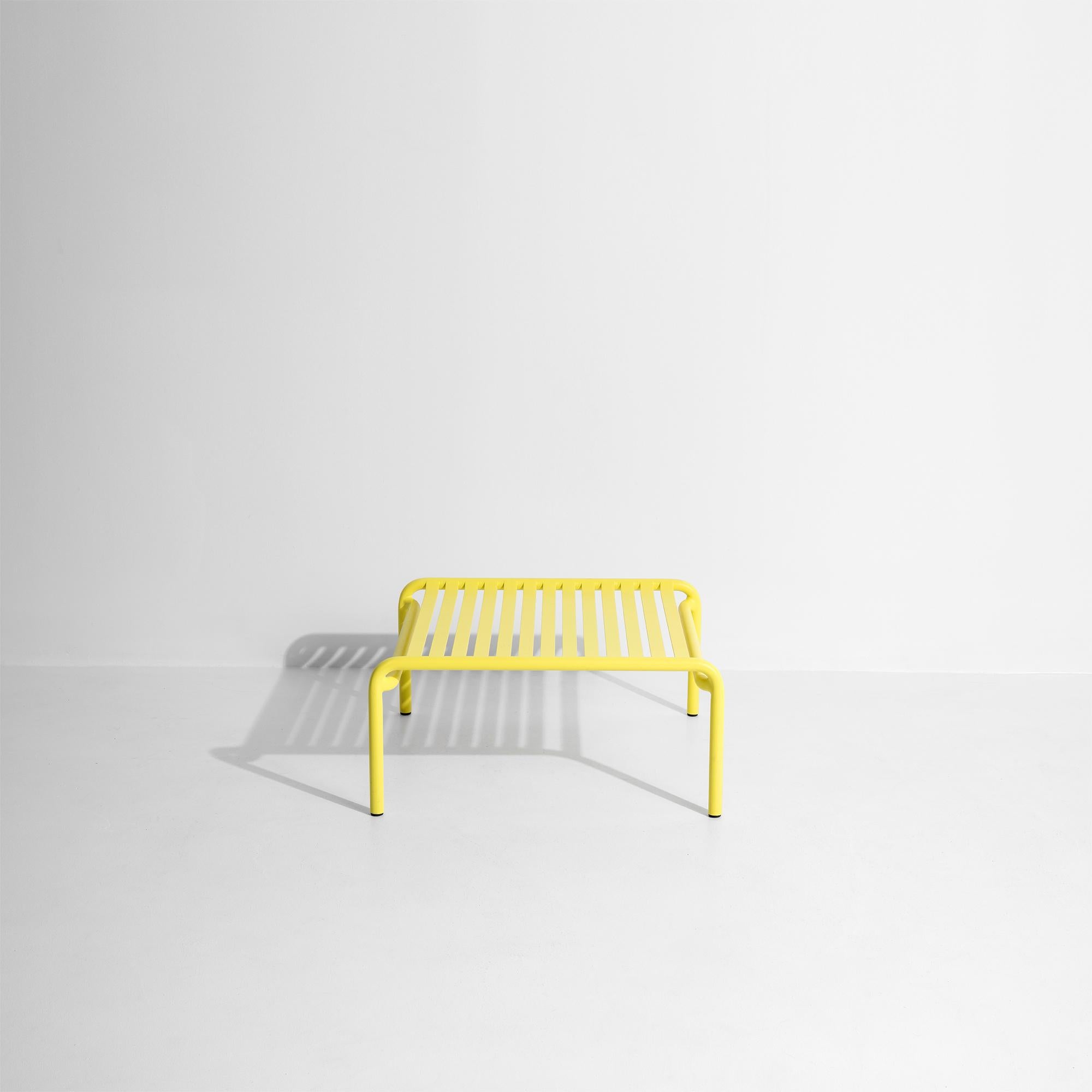 XXIe siècle et contemporain Petite table basse d'appoint Friture en aluminium jaune, 2017 en vente
