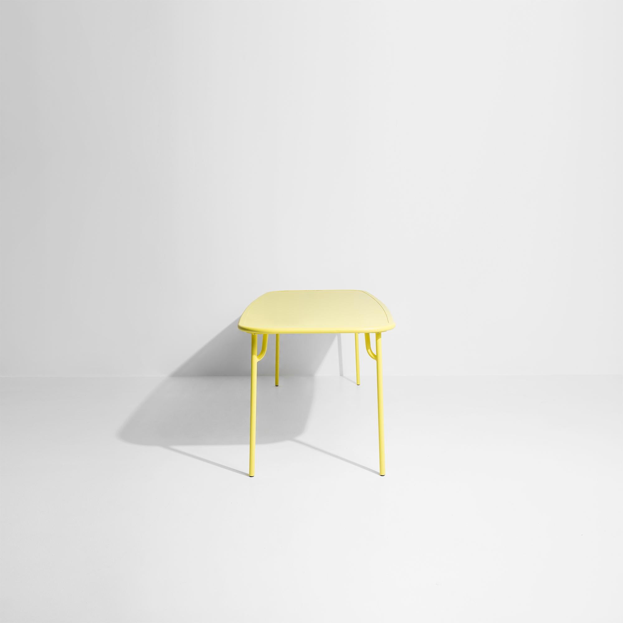 Aluminium Petite table de salle à manger rectangulaire simple Week-end en aluminium jaune de Friture en vente