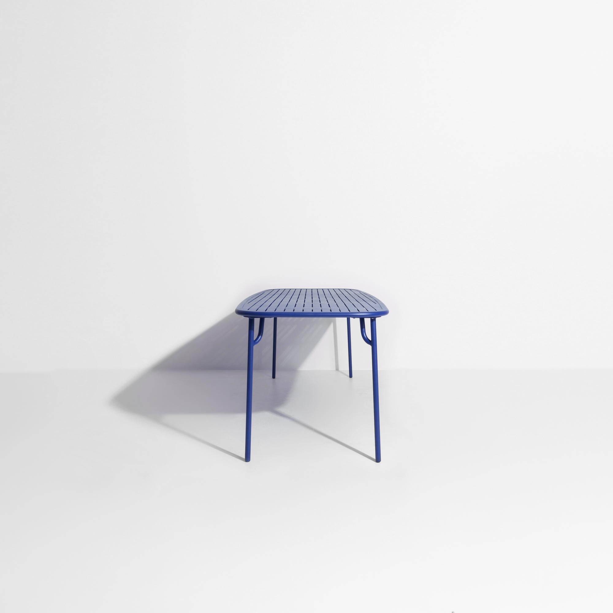 Aluminium Petite table de salle à manger rectangulaire Friture Week-end en bleu avec lattes en vente